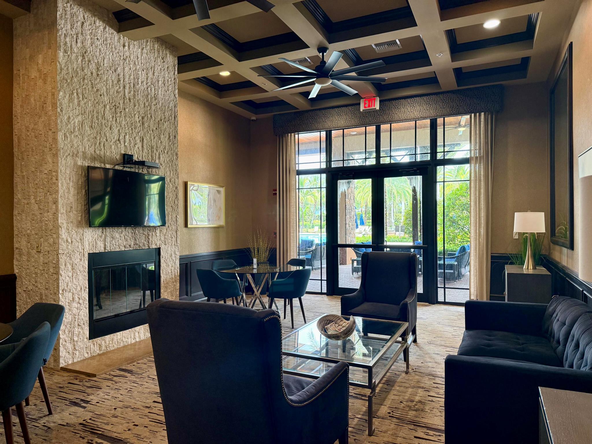 DEBUYS - Residential Lease