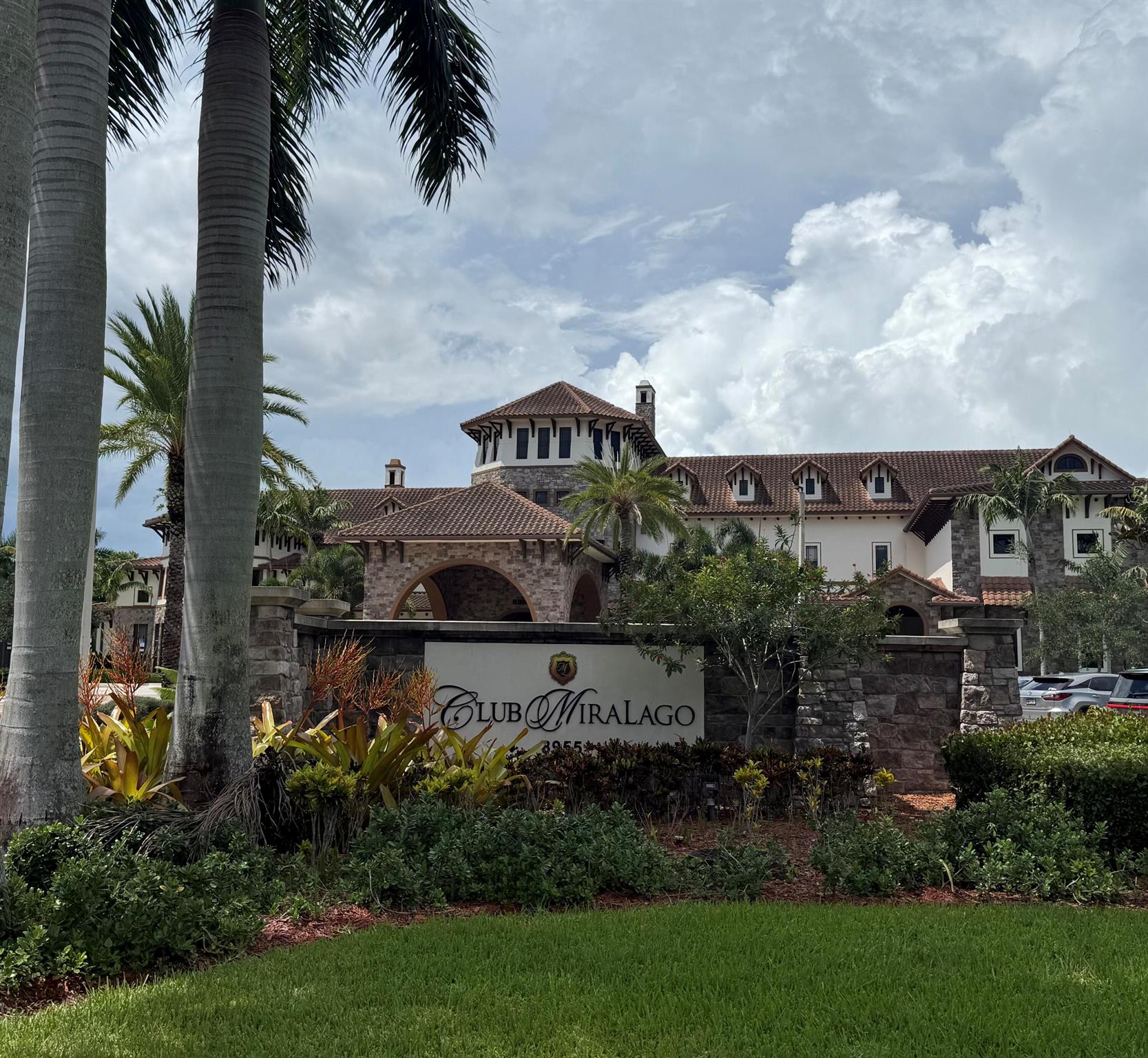 DEBUYS - Residential Lease