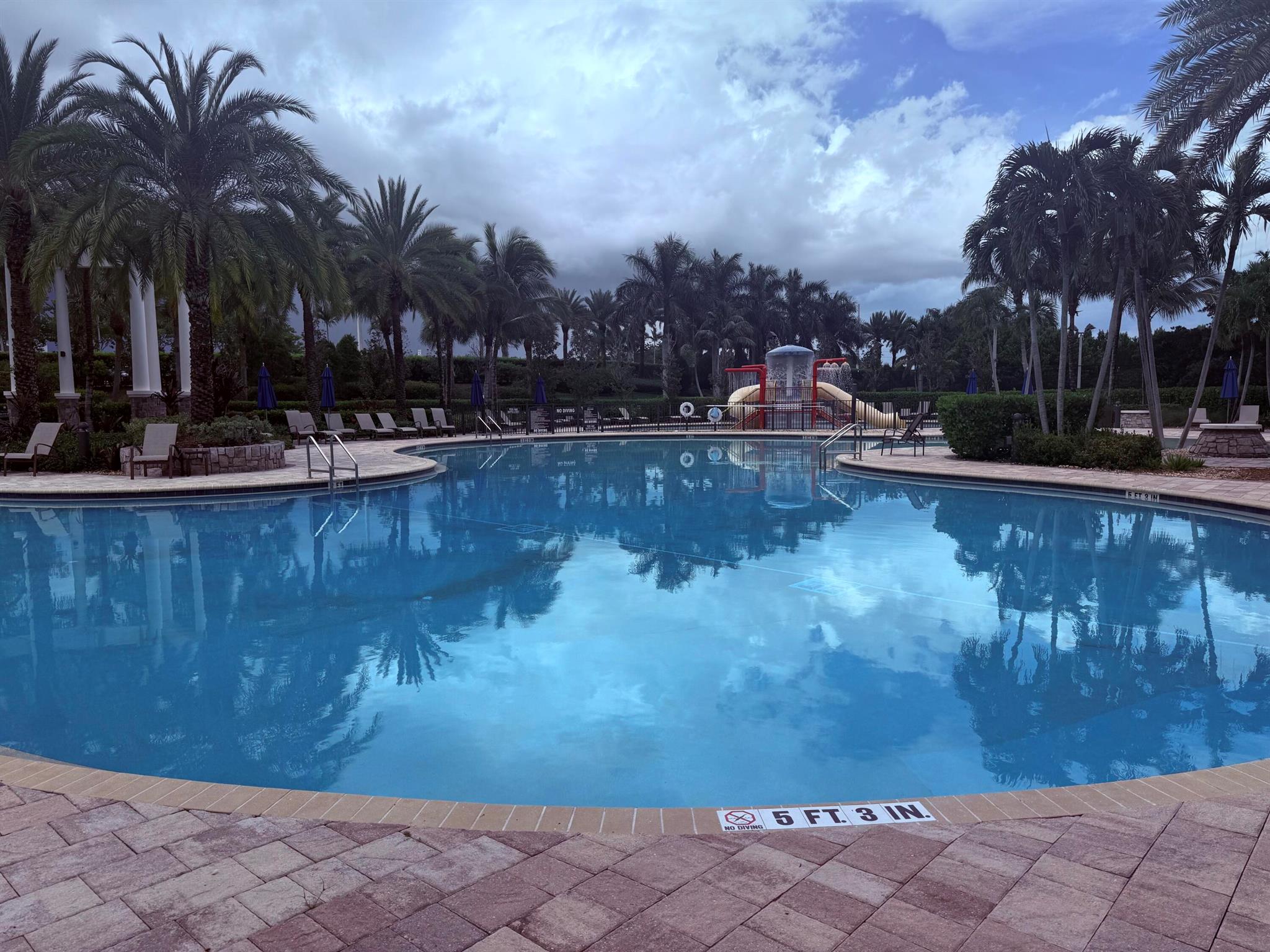 DEBUYS - Residential Lease