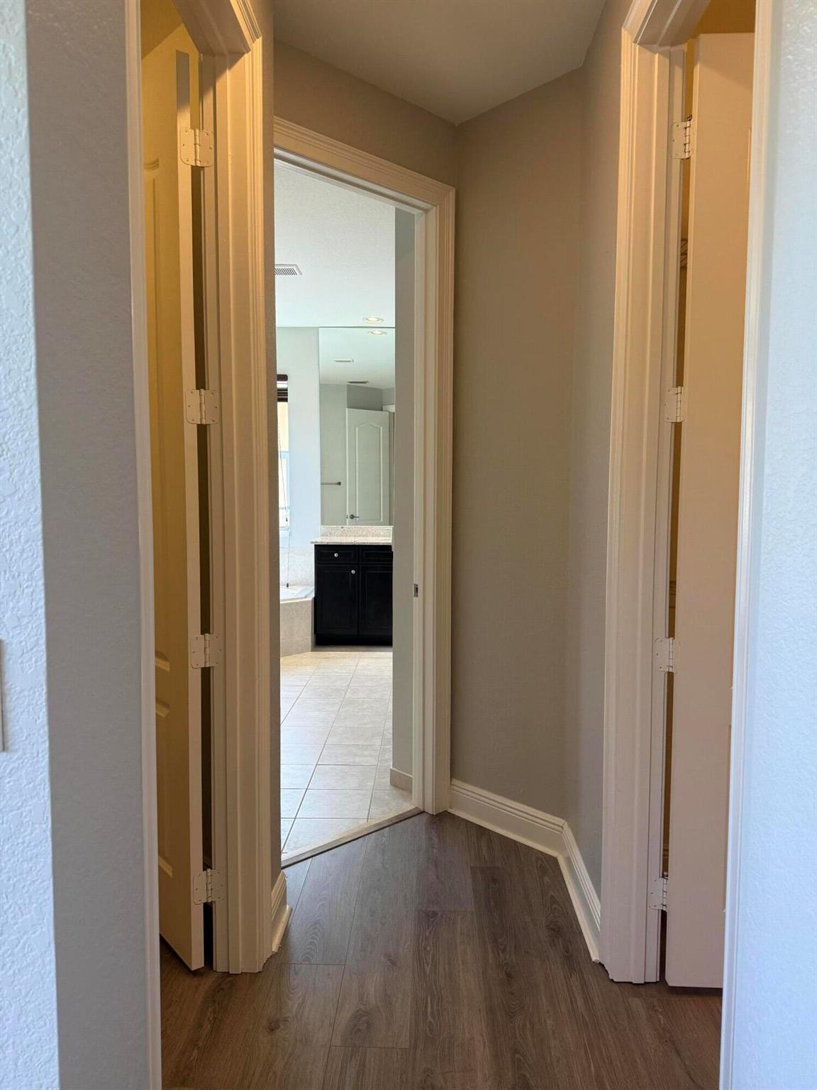 DEBUYS - Residential Lease