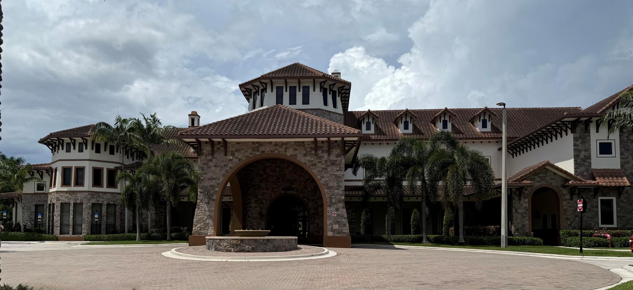 DEBUYS - Residential Lease