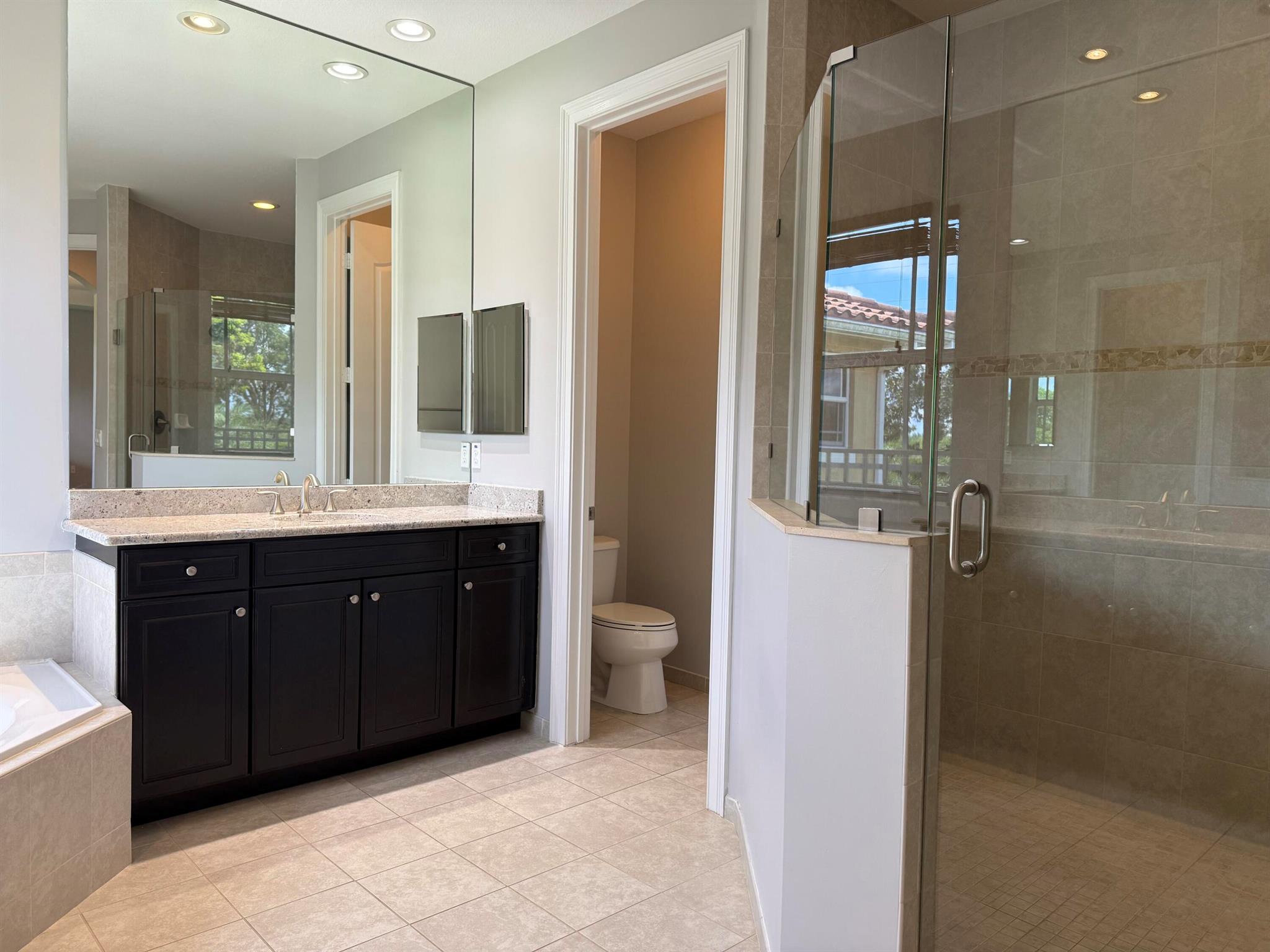 DEBUYS - Residential Lease