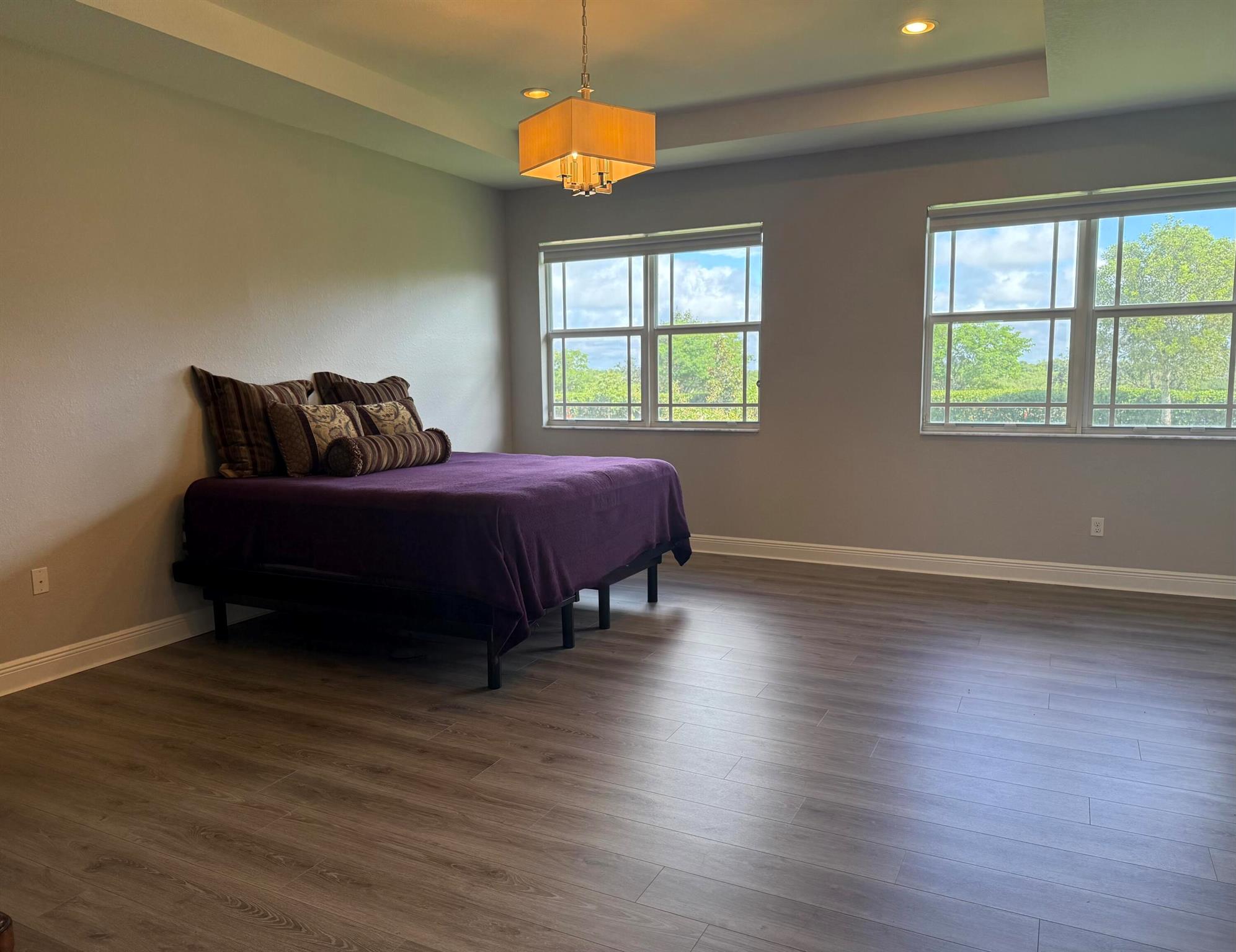 DEBUYS - Residential Lease