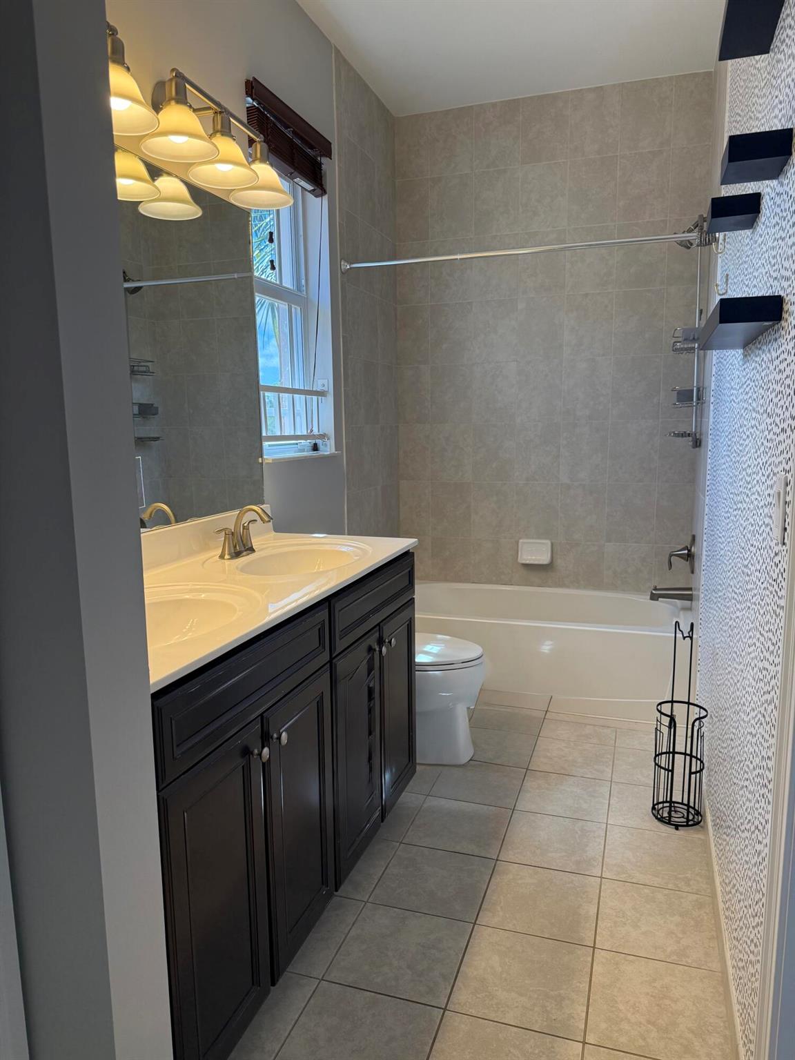 DEBUYS - Residential Lease