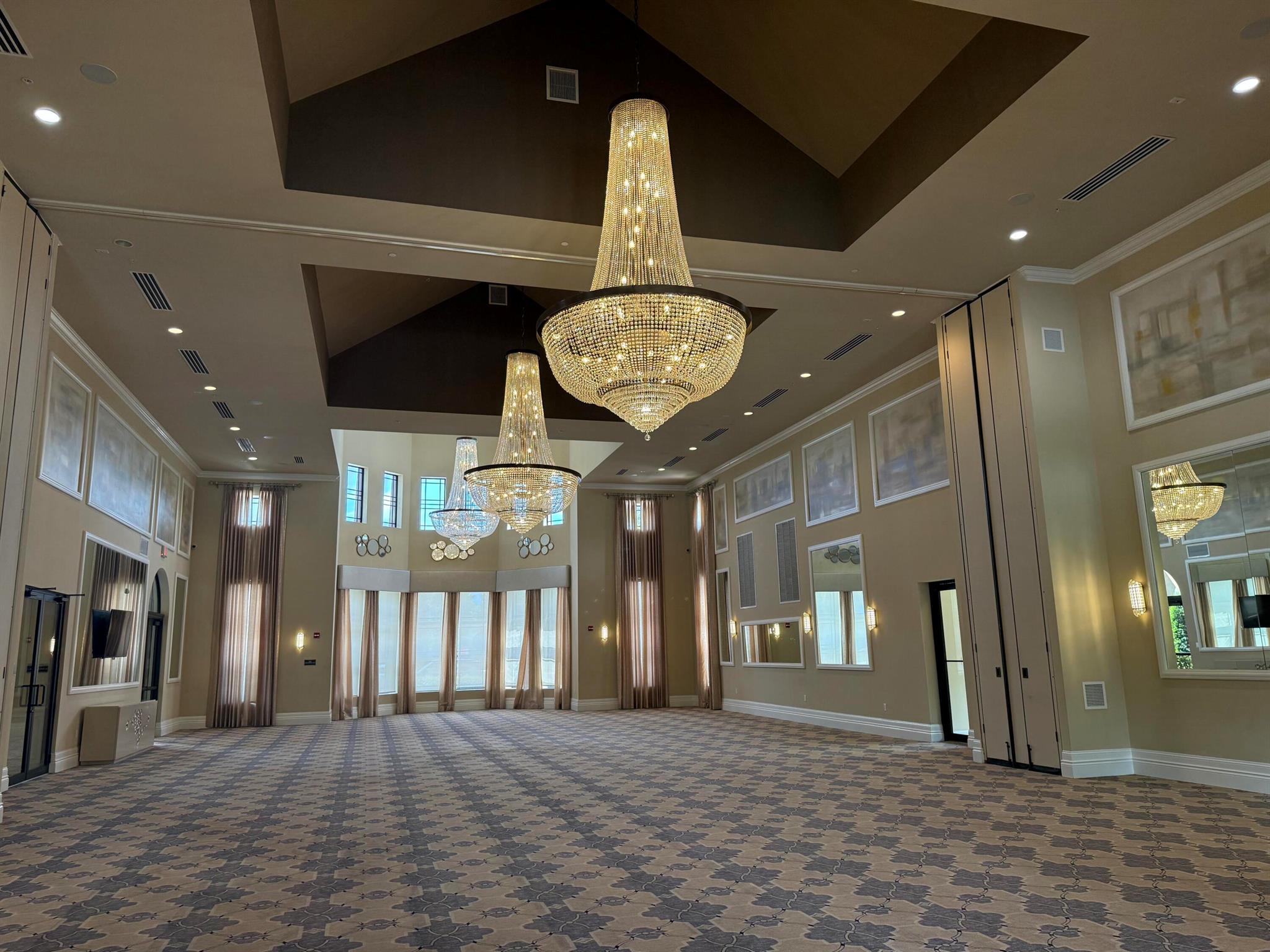 DEBUYS - Residential Lease