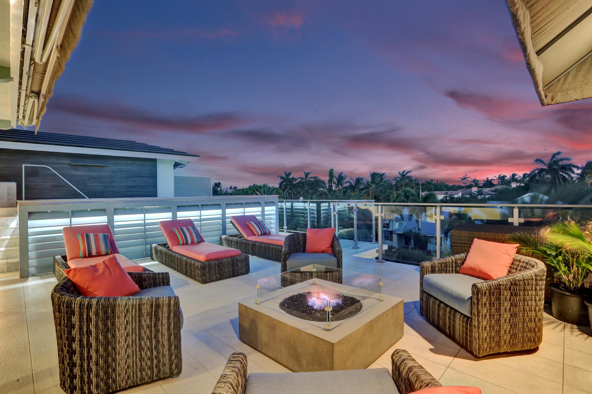 SEAGATE VILLAS - Residential