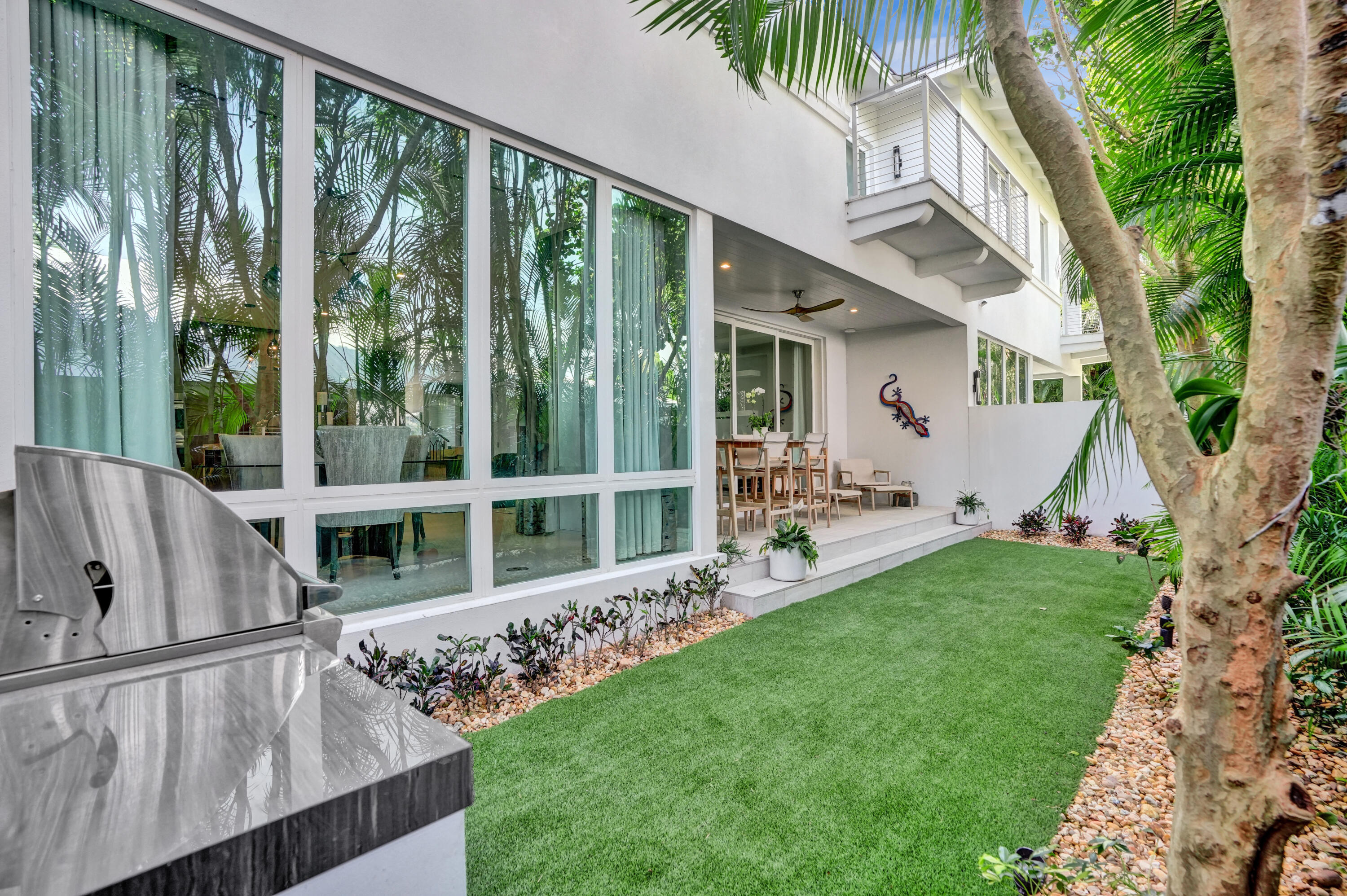 SEAGATE VILLAS - Residential