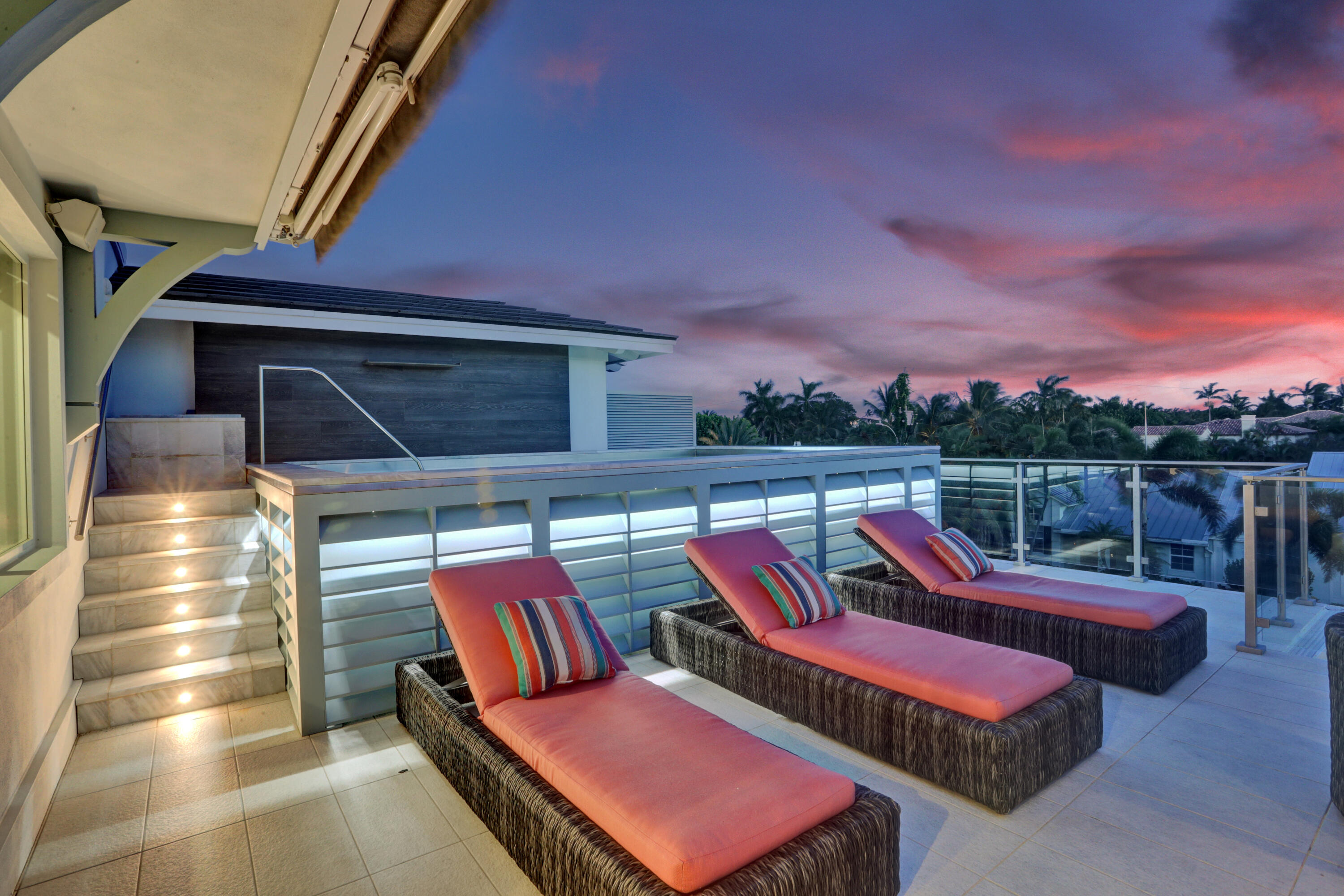 SEAGATE VILLAS - Residential