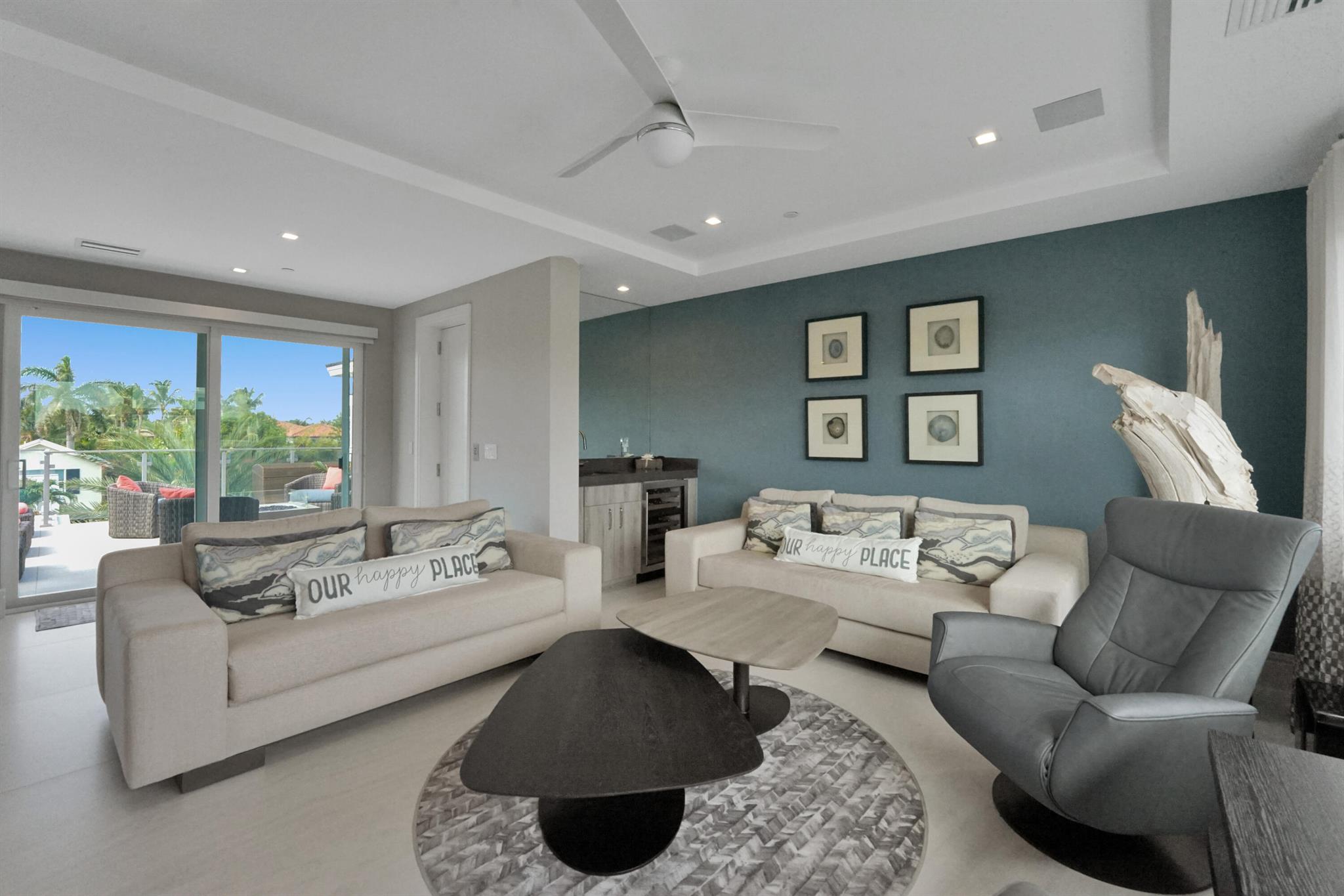 SEAGATE VILLAS - Residential