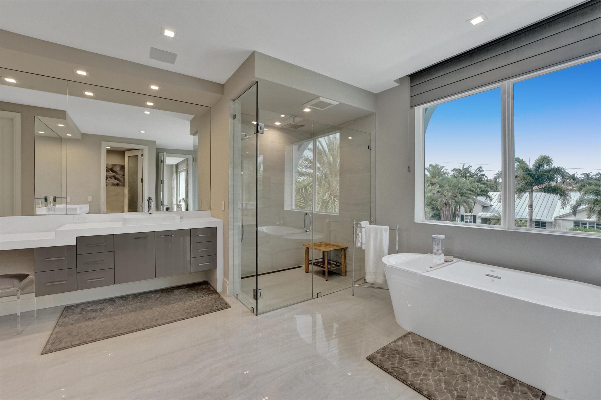 SEAGATE VILLAS - Residential