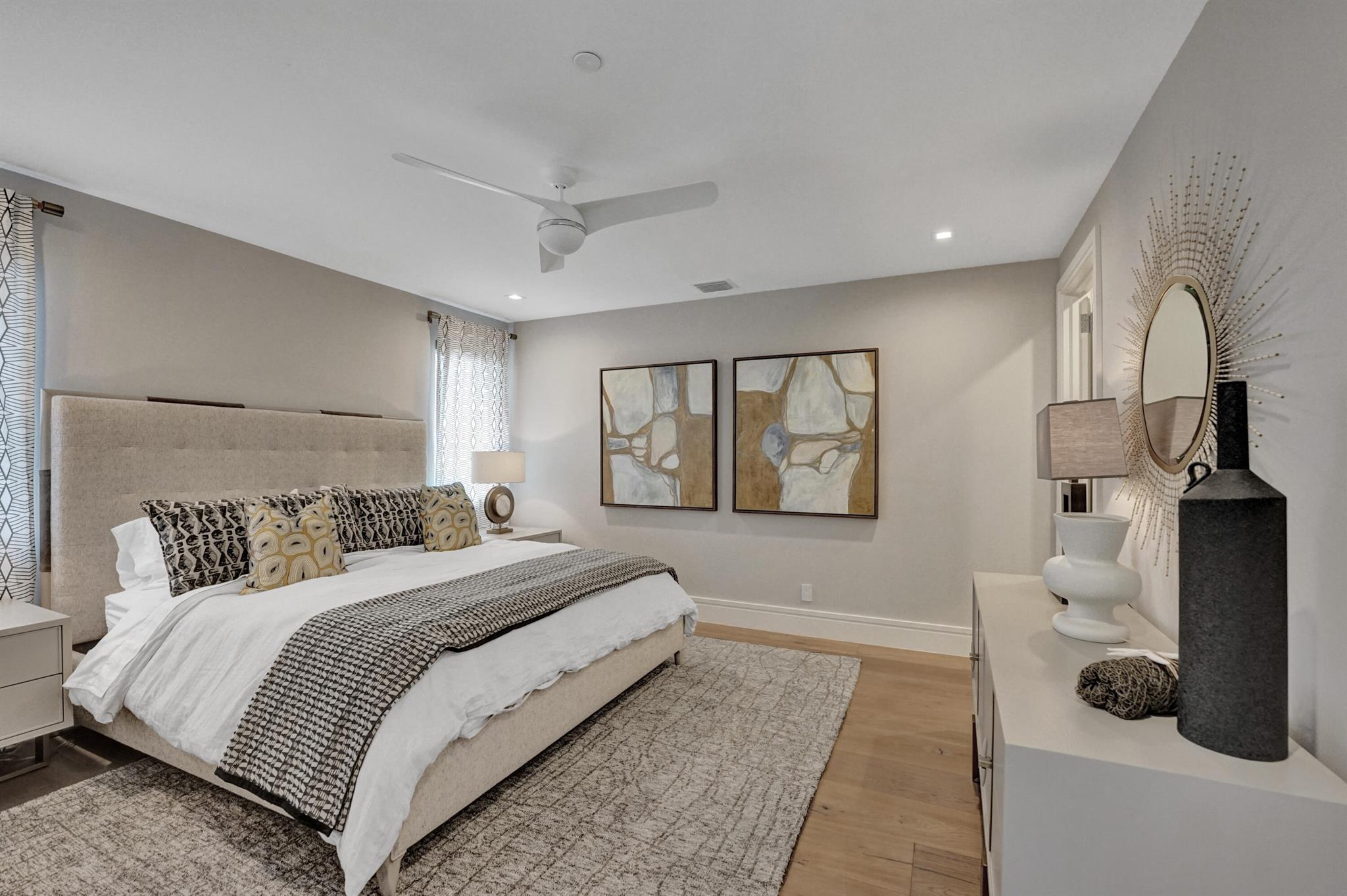 SEAGATE VILLAS - Residential