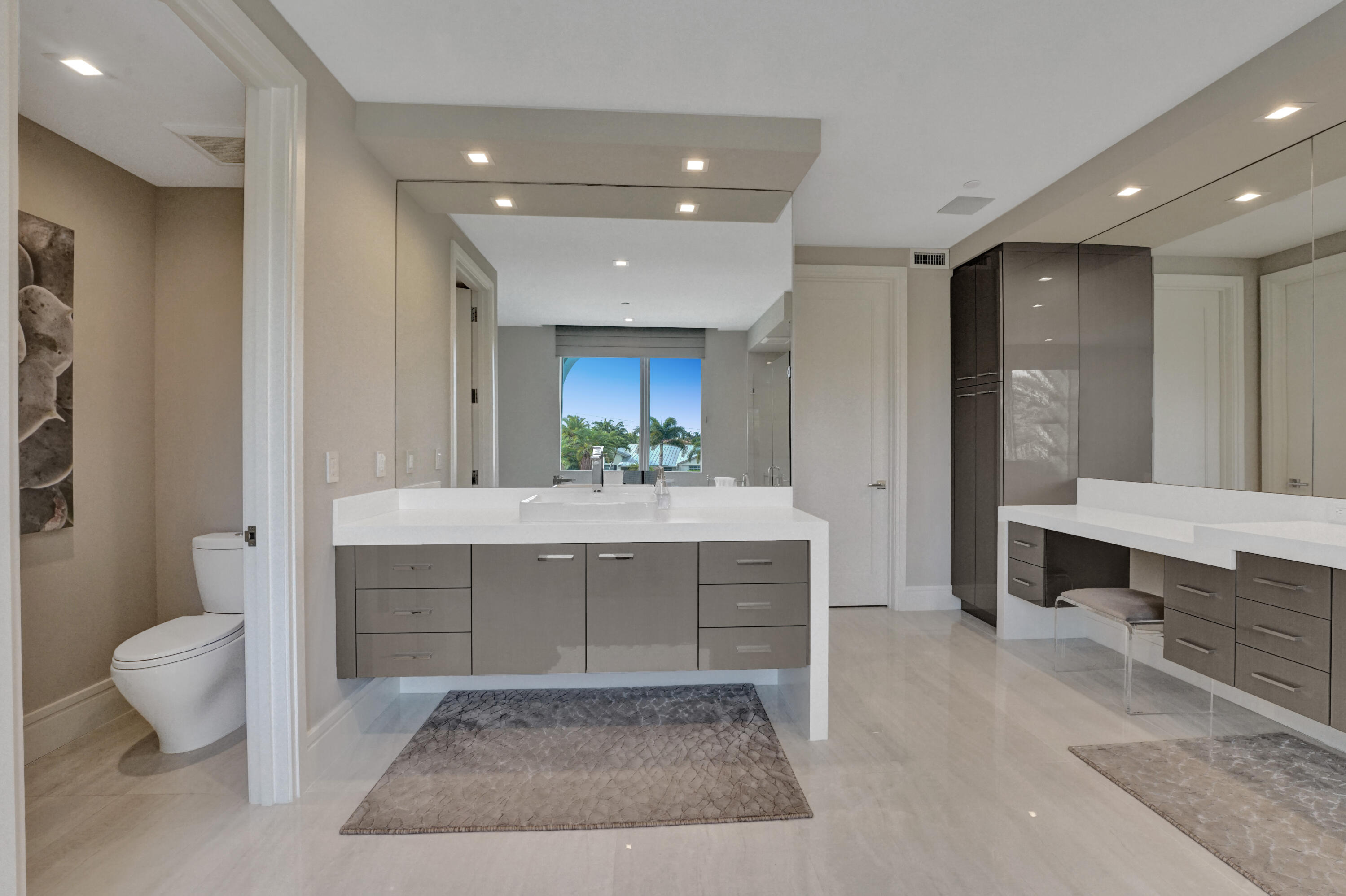 SEAGATE VILLAS - Residential