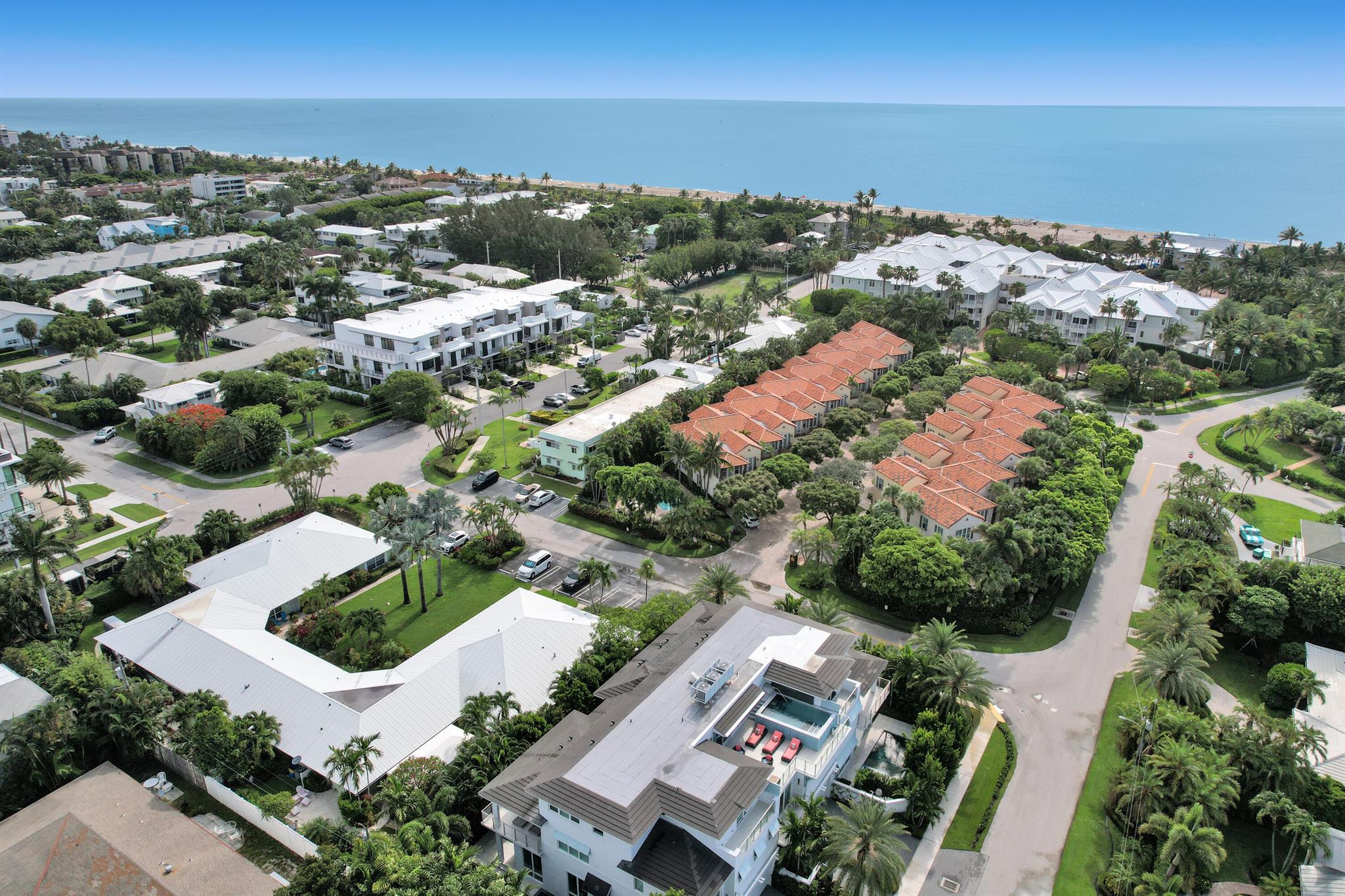 SEAGATE VILLAS - Residential