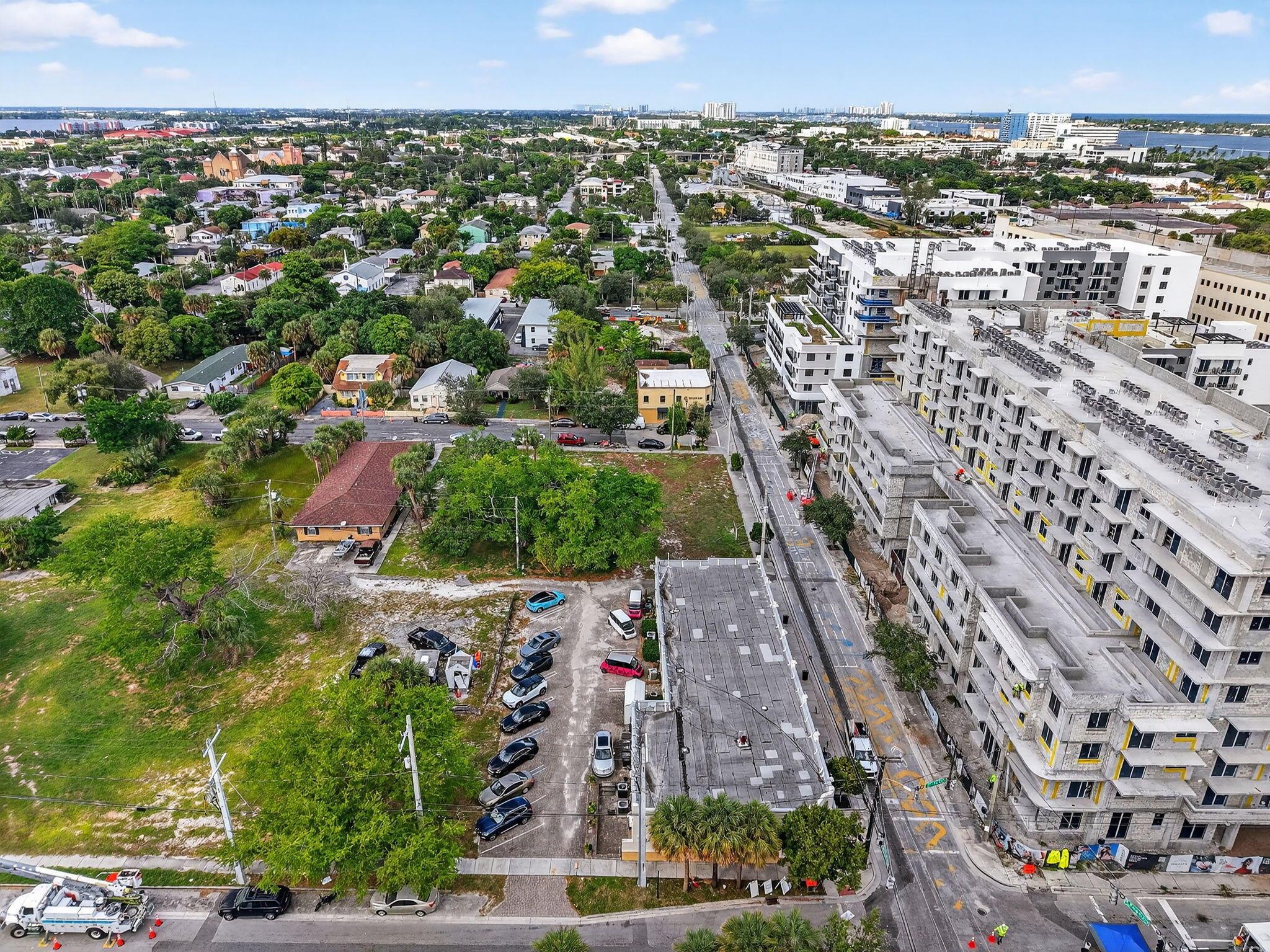 CLOWS ADD TO WPB - Commercial Sale