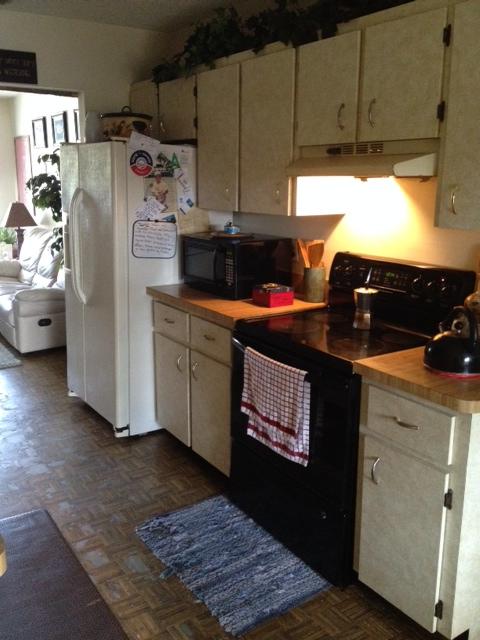 EASTRIDGE ESTATES PH TWO - Residential Income