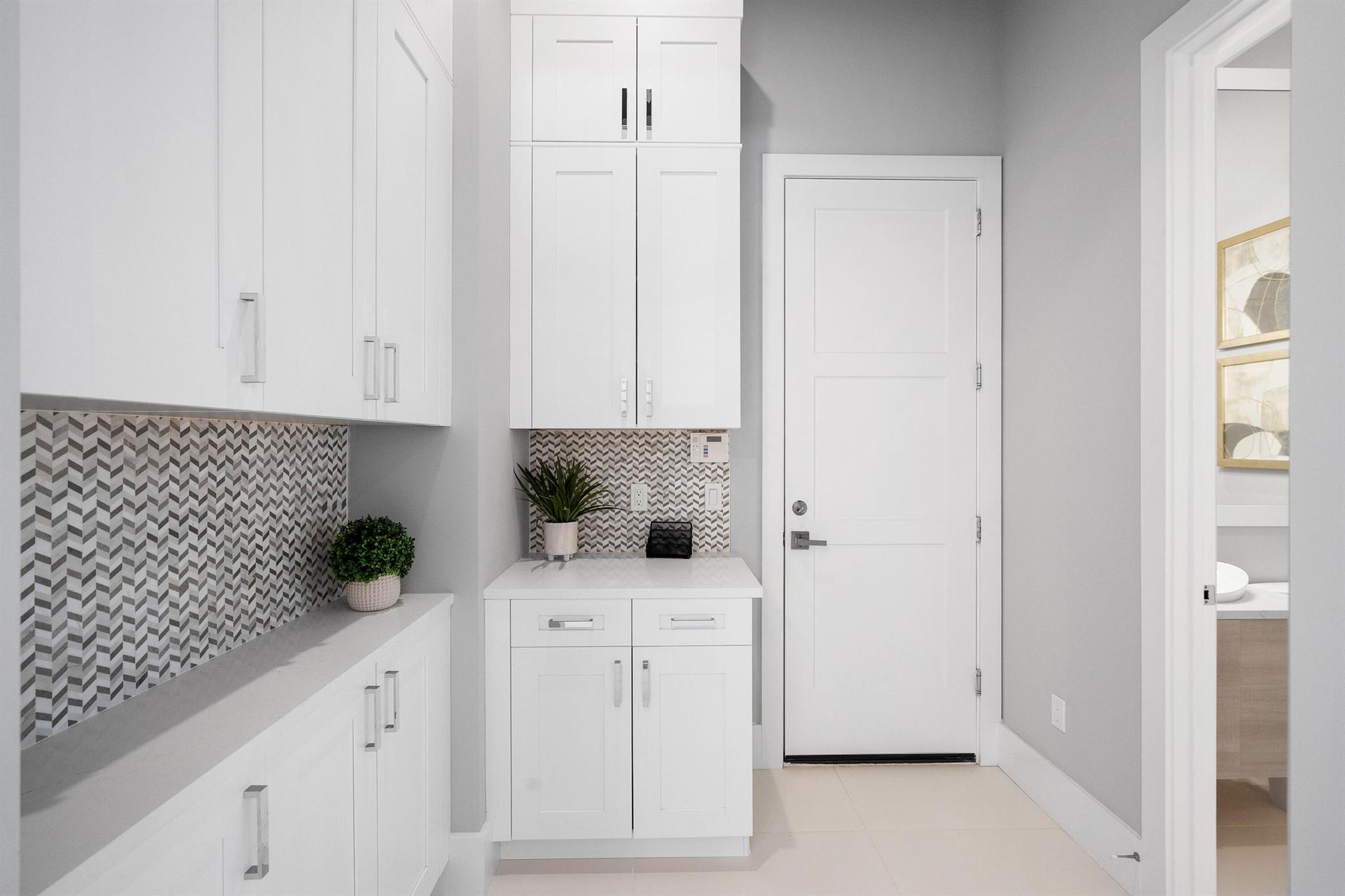 ALTON NEIGHBORHOOD - Residential