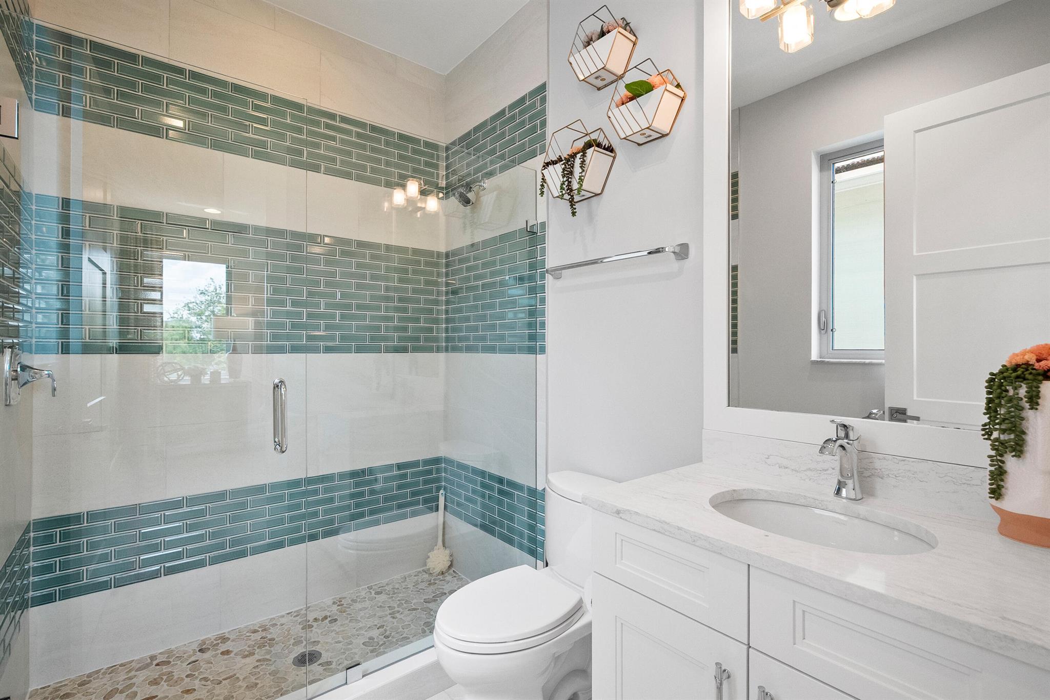 ALTON NEIGHBORHOOD - Residential