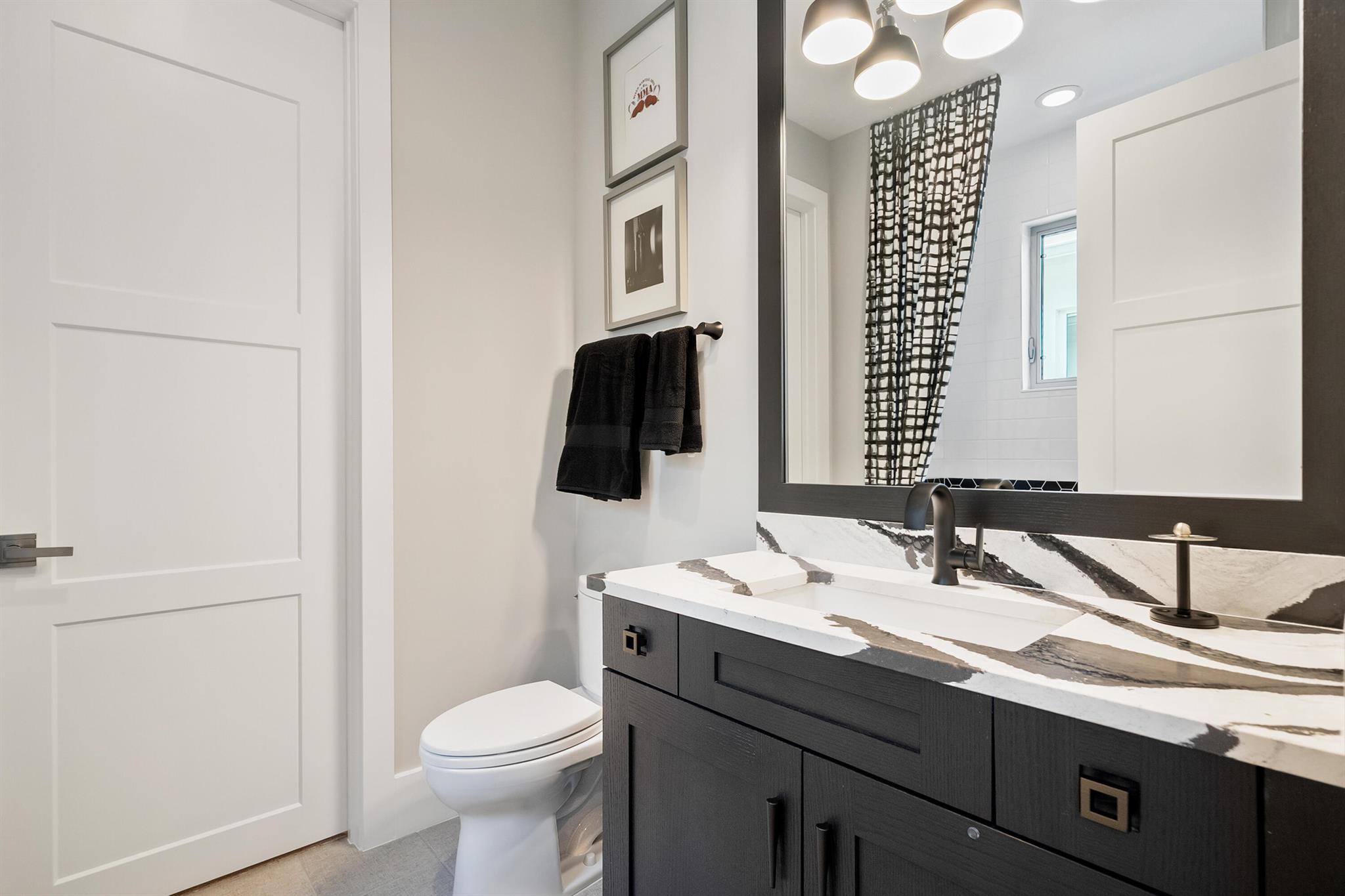 ALTON NEIGHBORHOOD - Residential