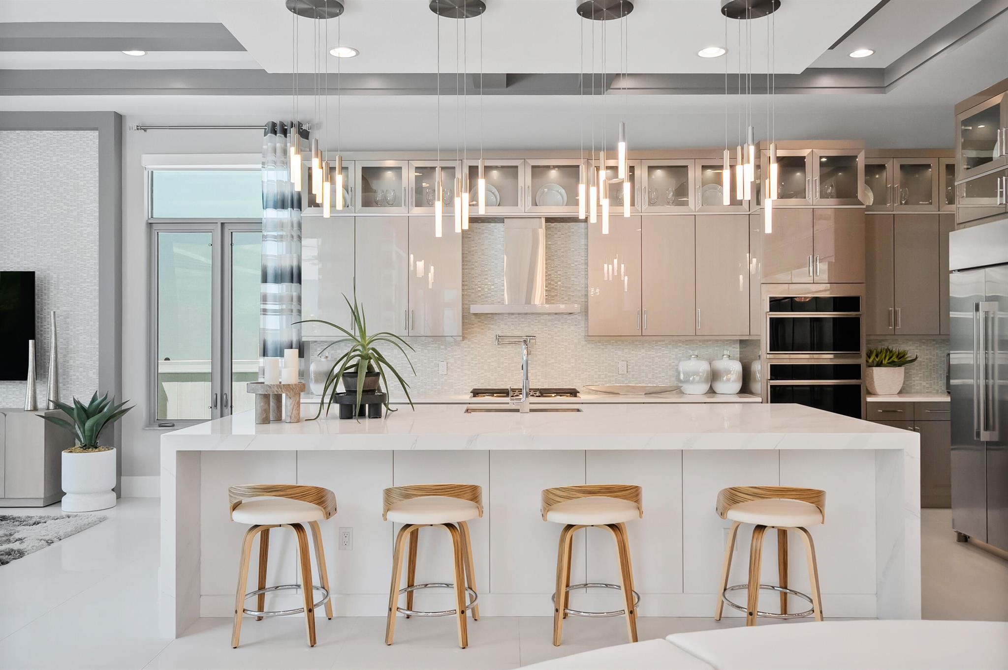 ALTON NEIGHBORHOOD - Residential