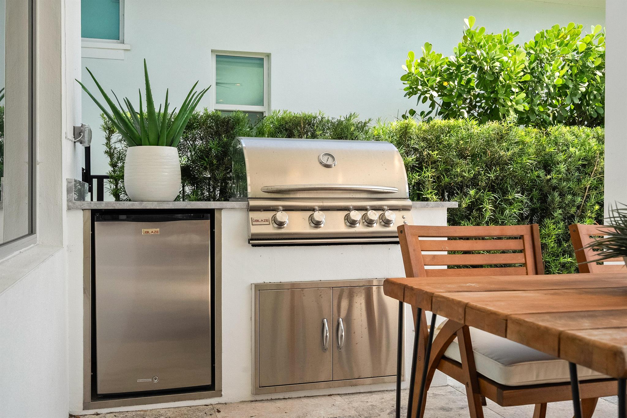 ALTON NEIGHBORHOOD - Residential