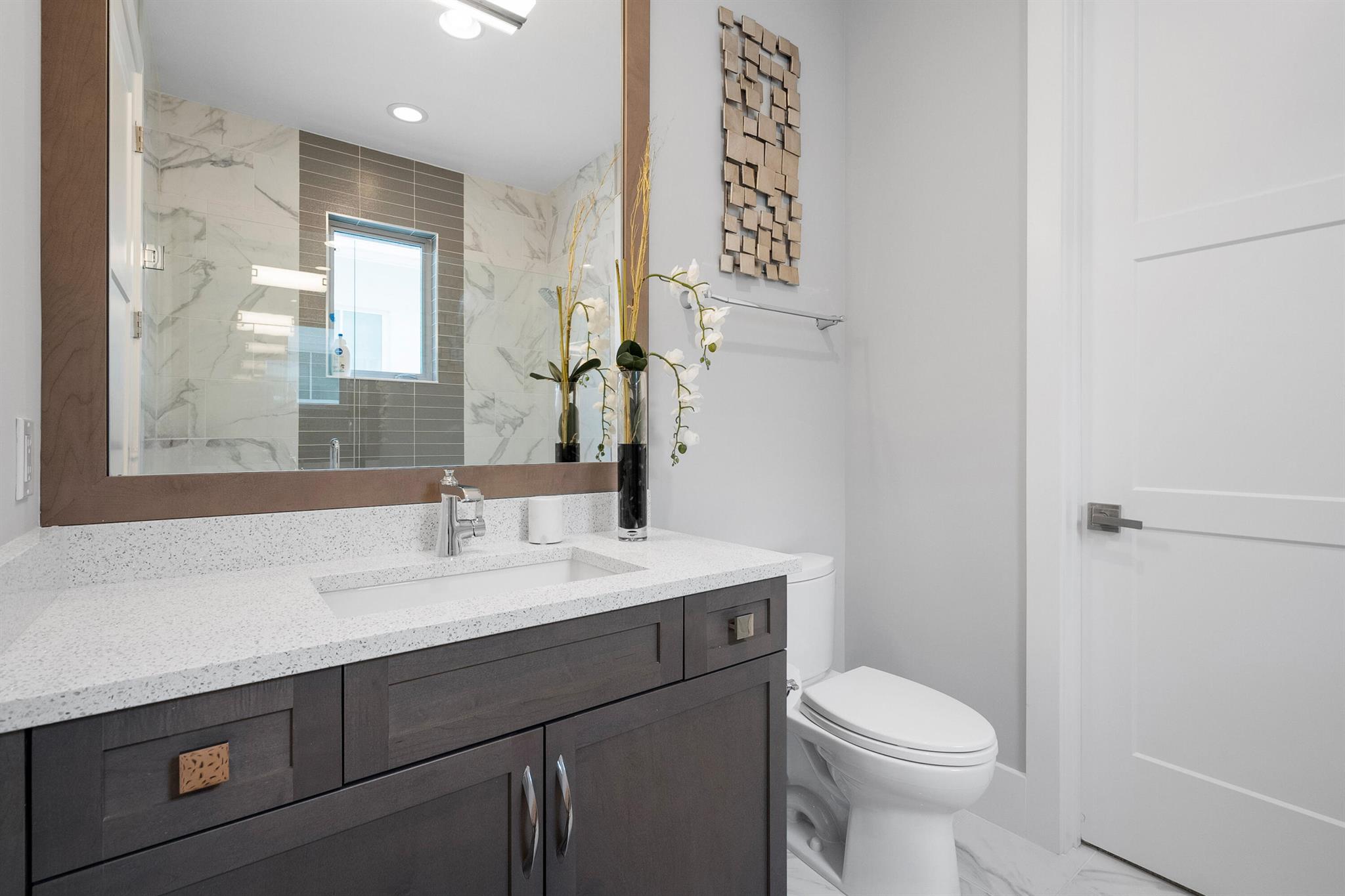 ALTON NEIGHBORHOOD - Residential