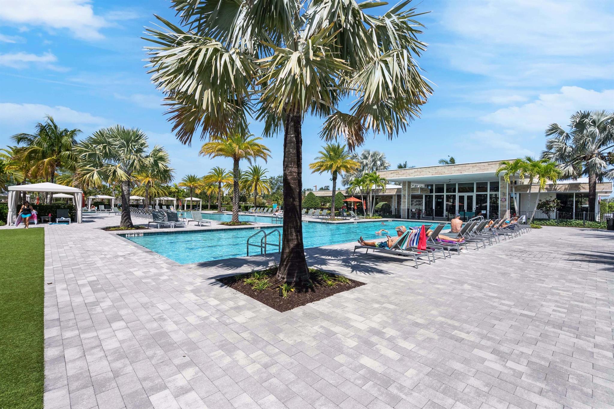 ALTON NEIGHBORHOOD - Residential