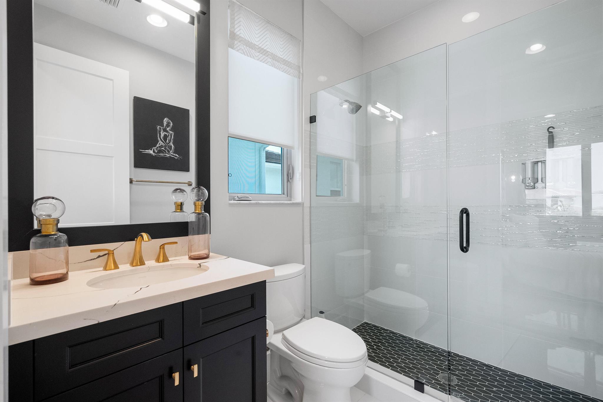 ALTON NEIGHBORHOOD - Residential