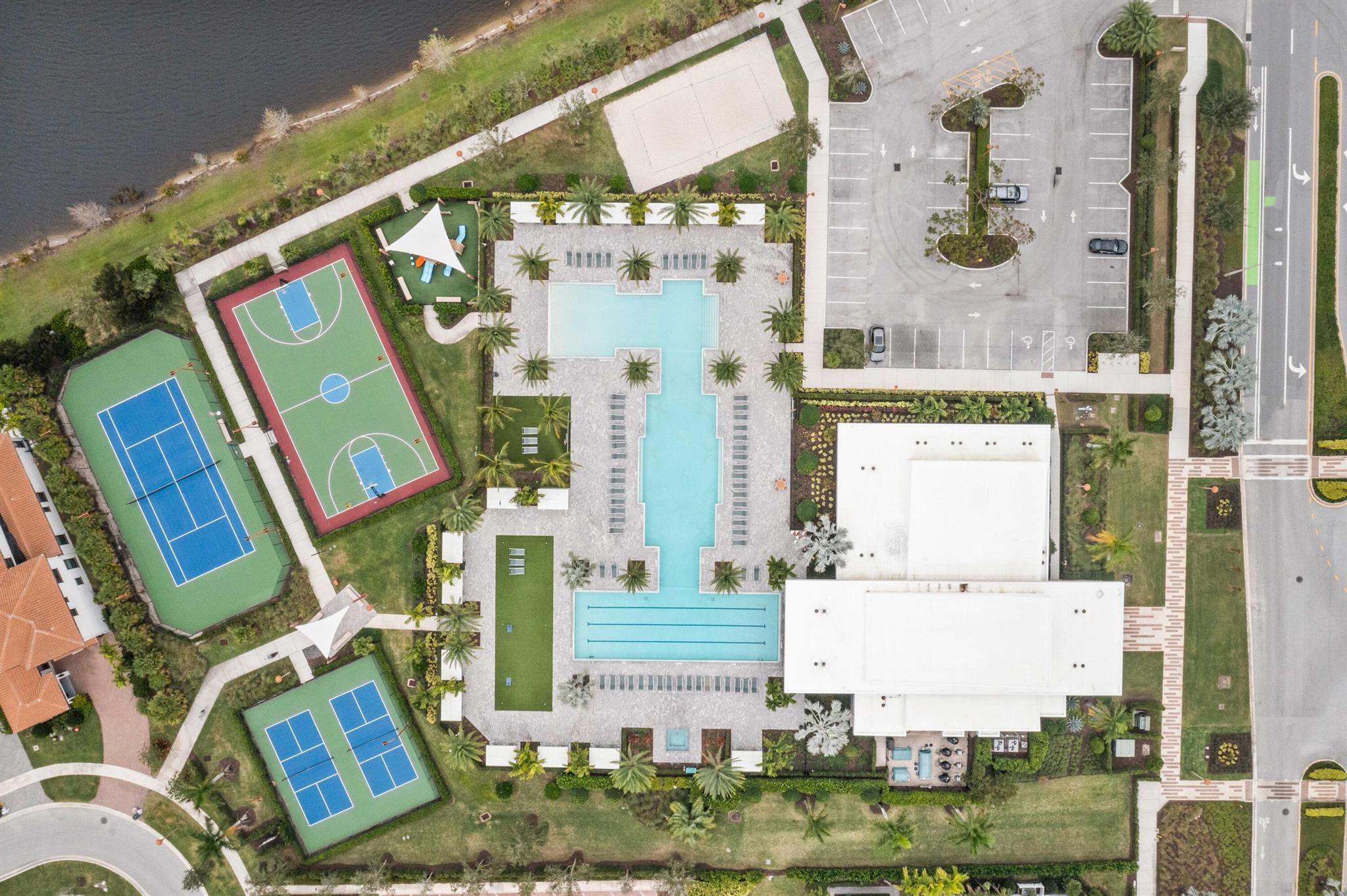 ALTON NEIGHBORHOOD - Residential