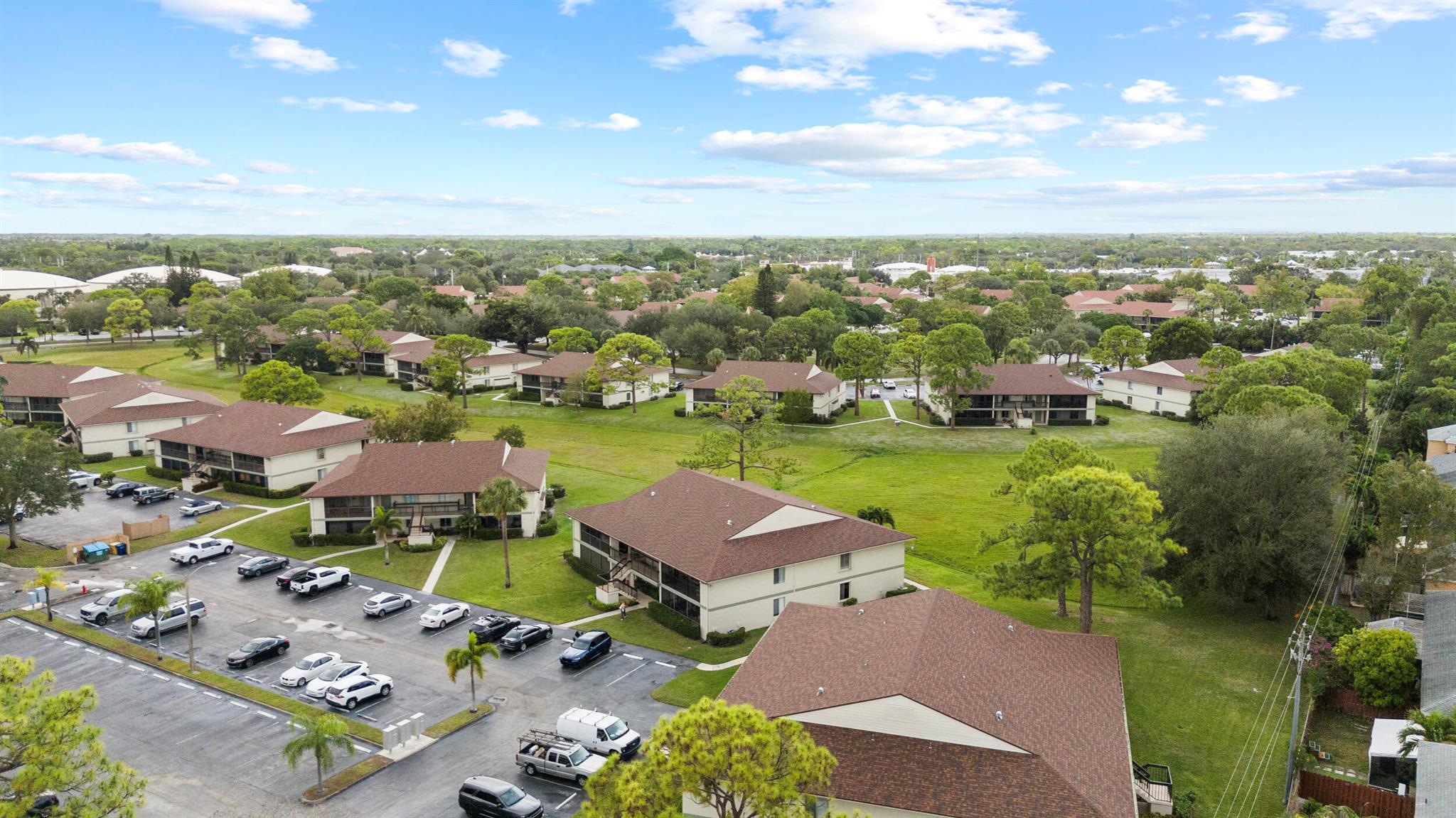 CHASEWOOD OF JUPITER COND - Residential