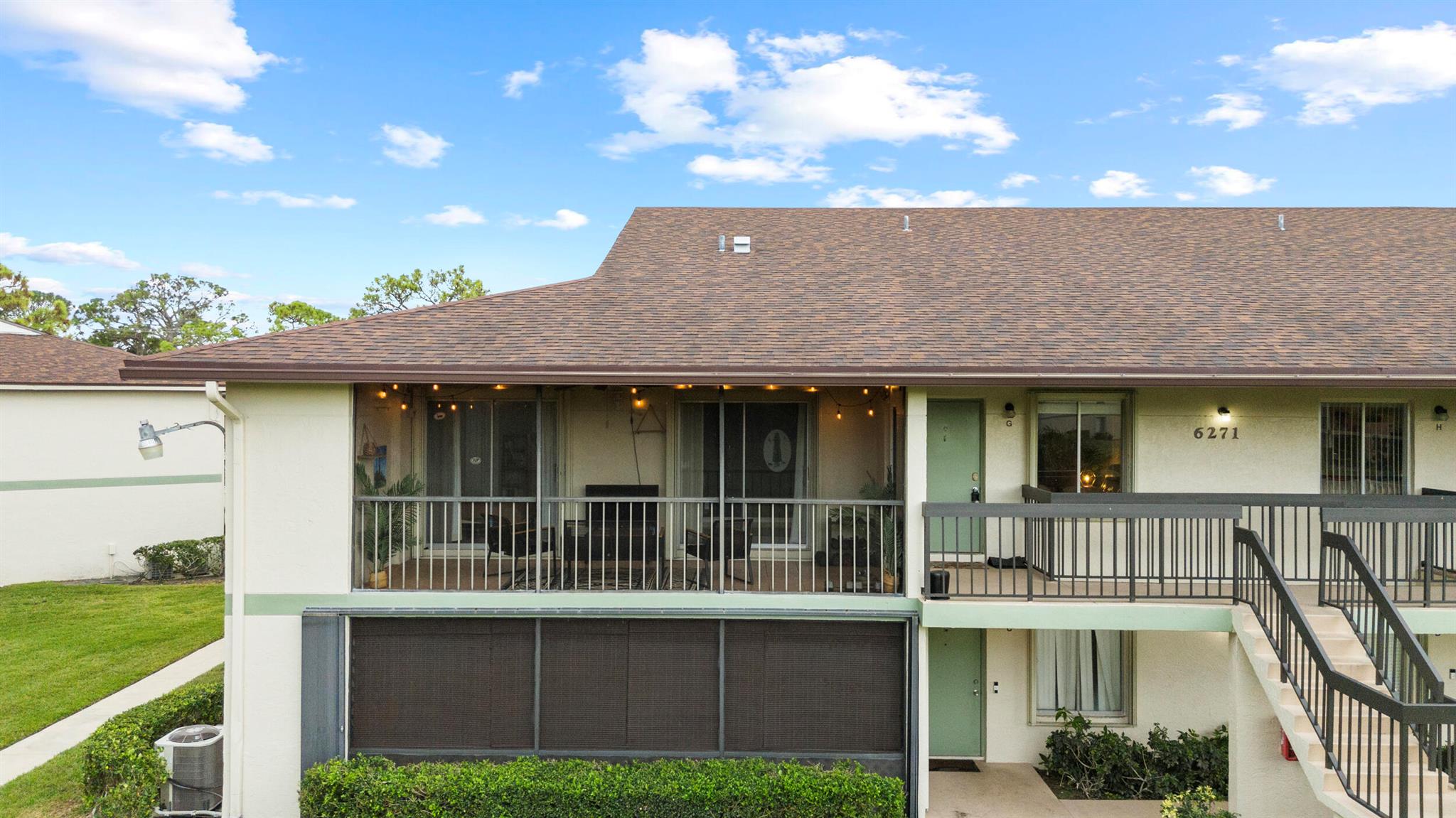 CHASEWOOD OF JUPITER COND - Residential