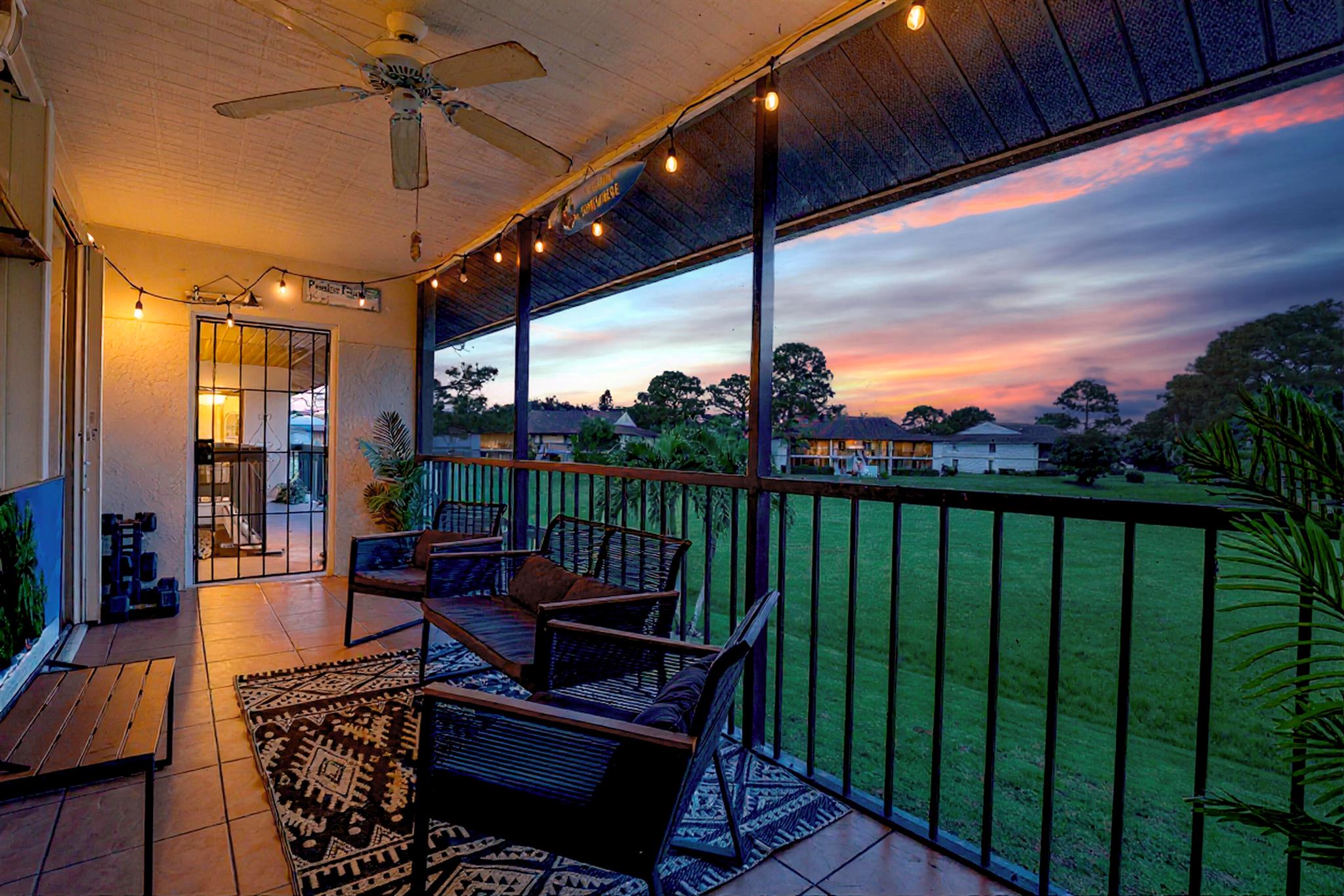 CHASEWOOD OF JUPITER COND - Residential