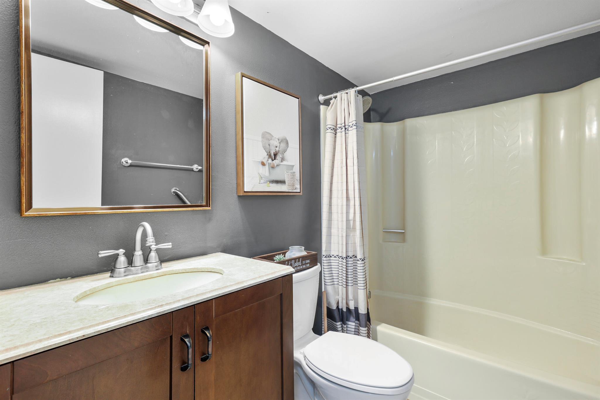 CHASEWOOD OF JUPITER COND - Residential