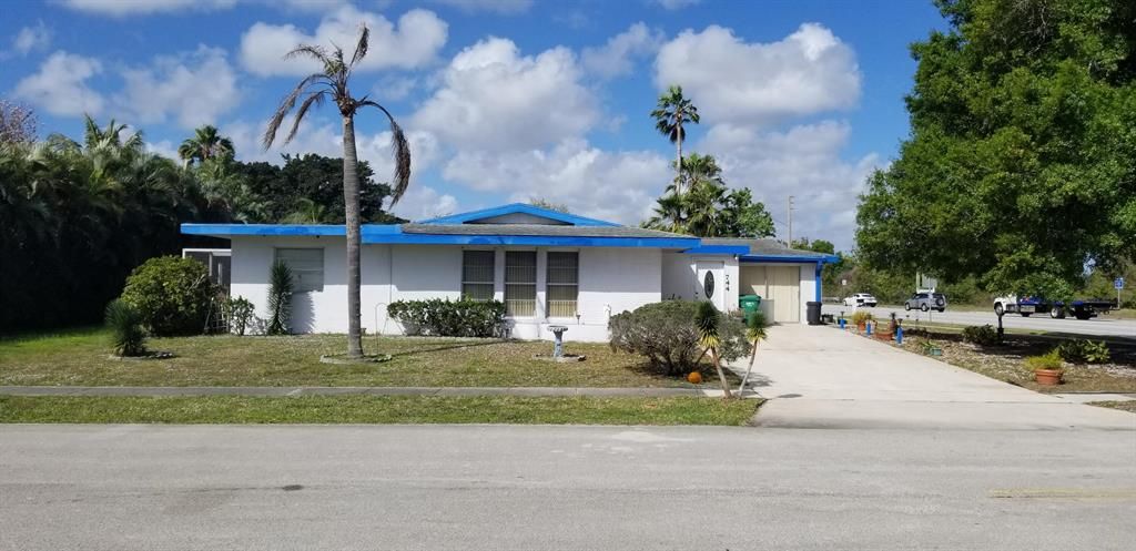 Photo of 744 E Prima Vista Boulevard, Port Saint Lucie, FL 34952 (MLS # R10781618)