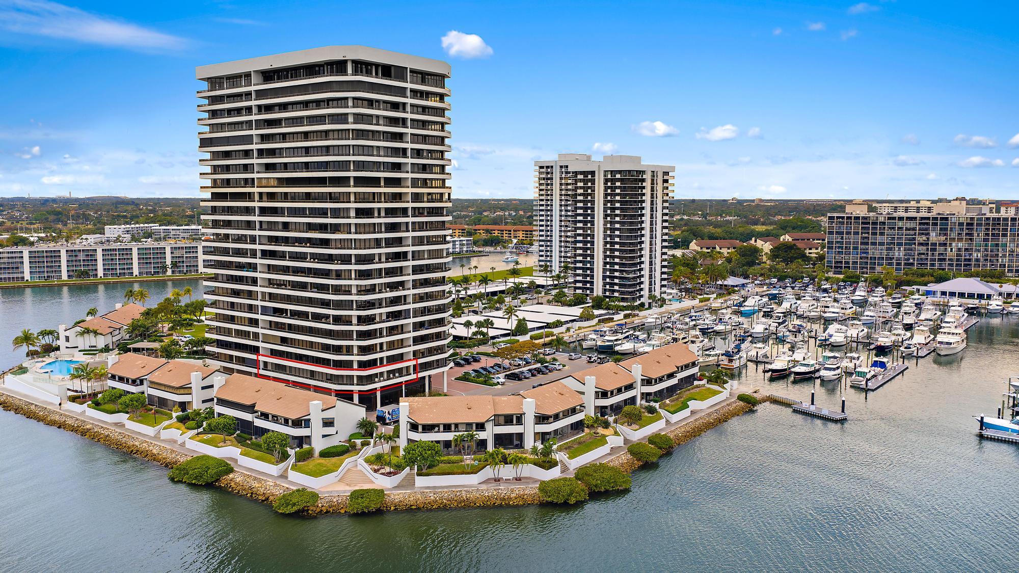 OLD PORT COVE LAKE POINT TOWER CONDO - Residential
