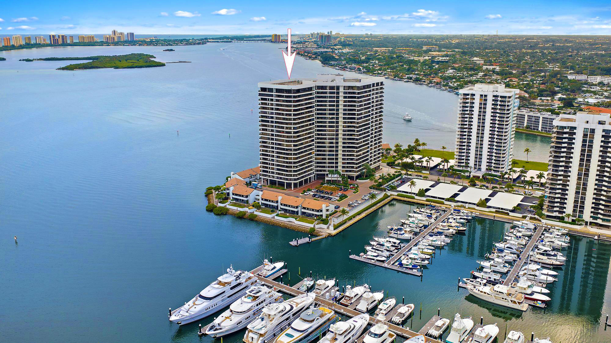 OLD PORT COVE LAKE POINT TOWER CONDO - Residential