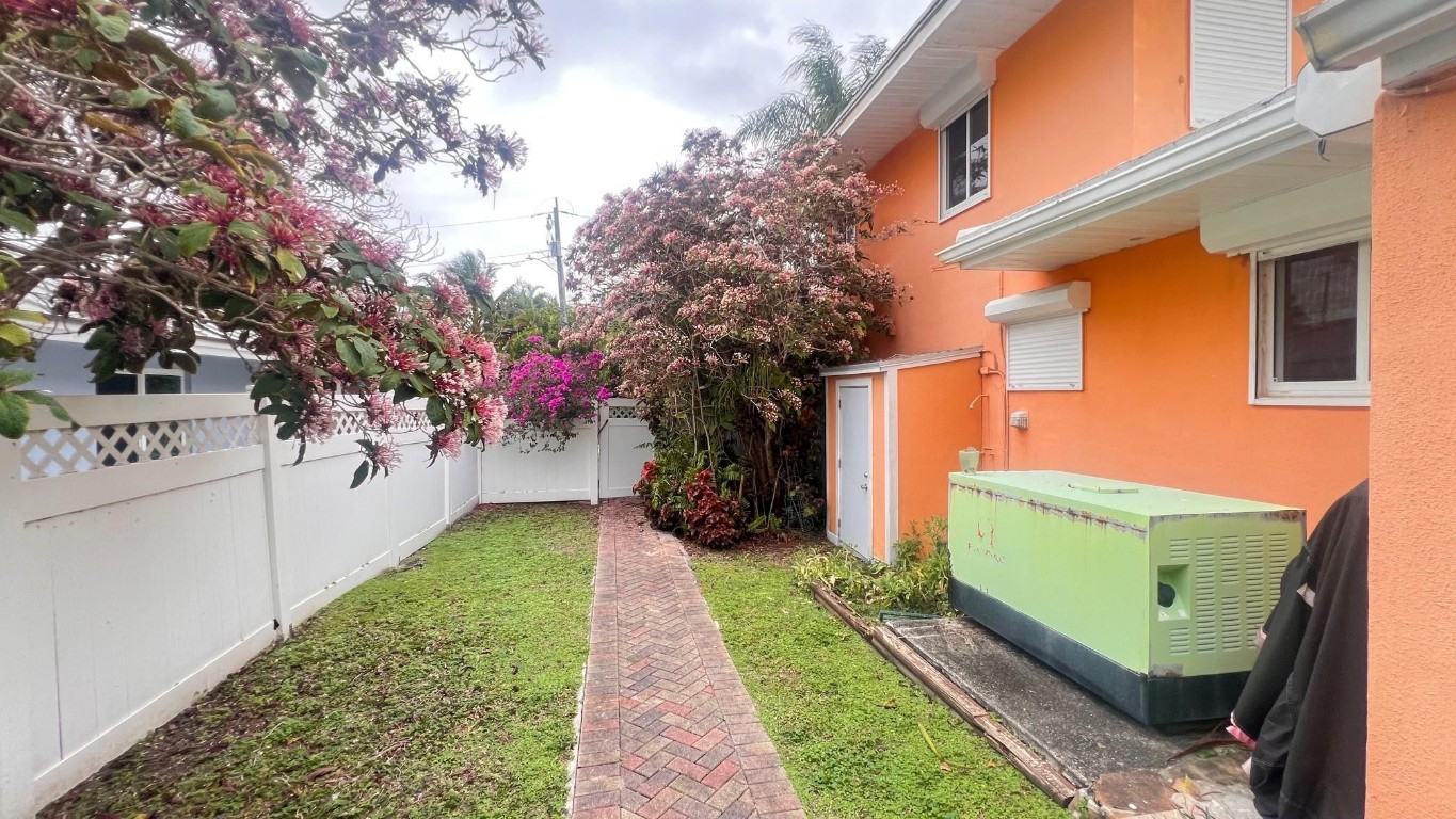 Lauderdale Beach Ext 27-4 - Residential