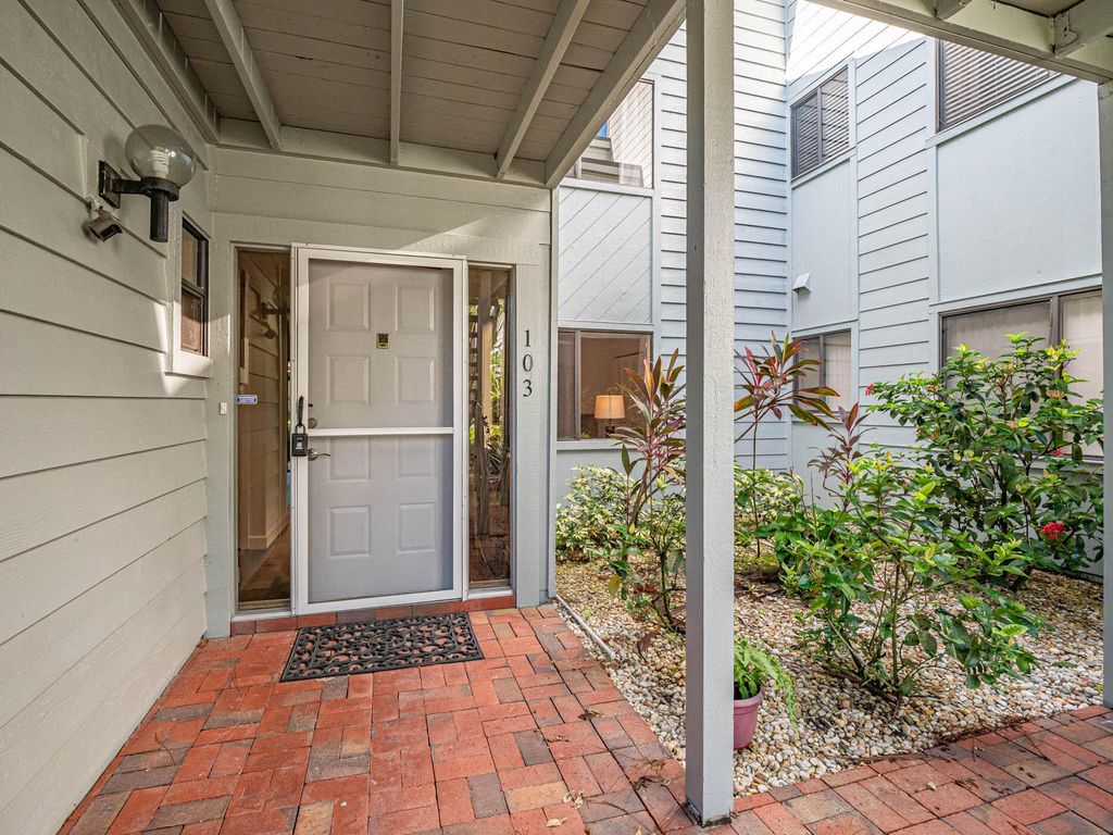 Photo of 2125 Pine Creek Boulevard #103, Vero Beach, FL 32966 (MLS # R10921333)