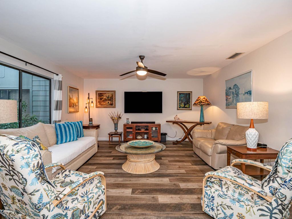 Photo of 2125 Pine Creek Boulevard #103, Vero Beach, FL 32966 (MLS # R10921333)