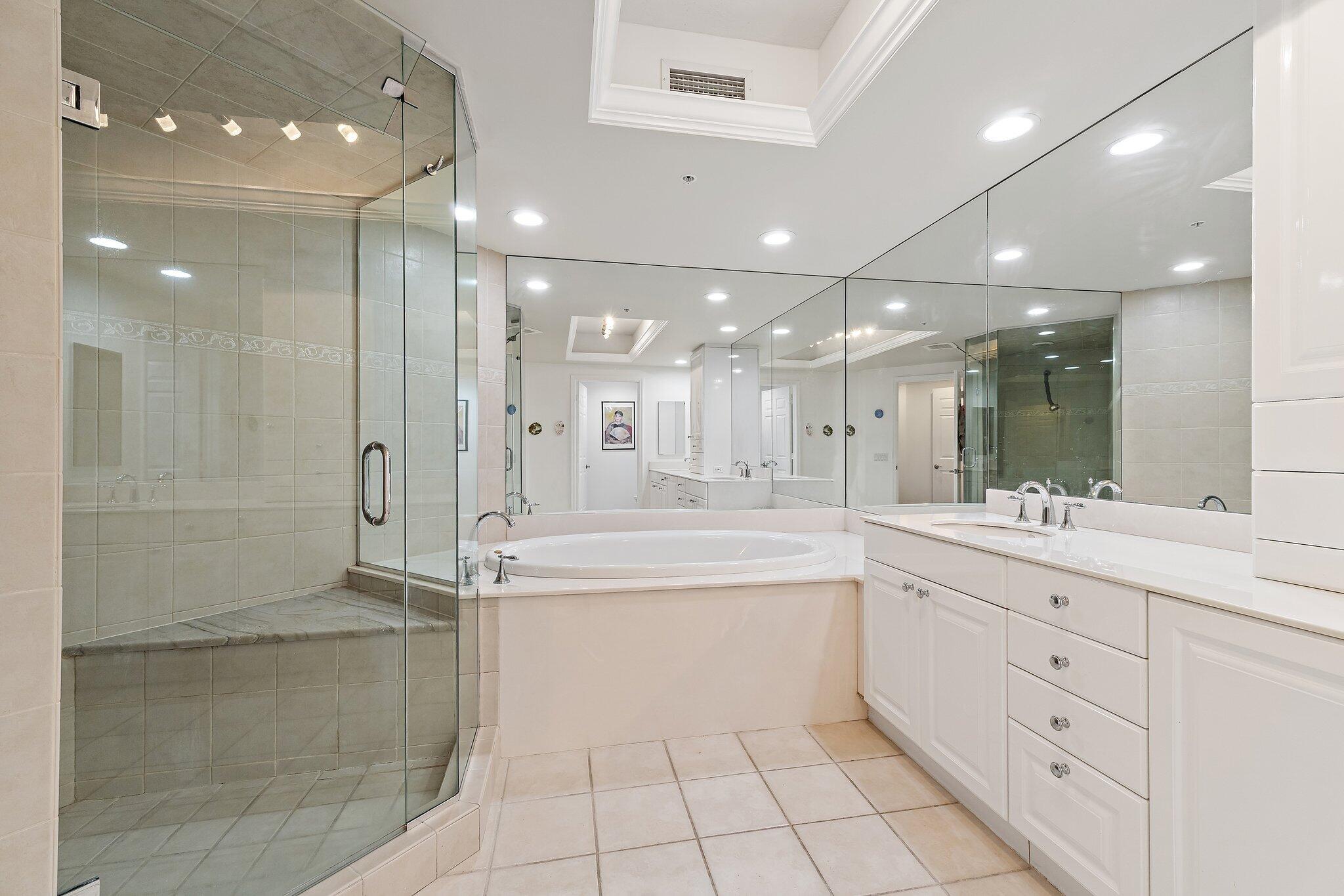 MARINER AT JUPITER YACHT CLUB CONDOIU - Residential