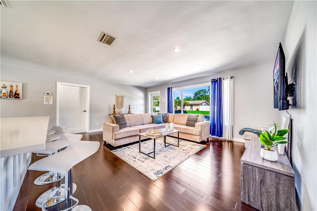 Barwal 3rd Sec 42-25 B - Residential Lease