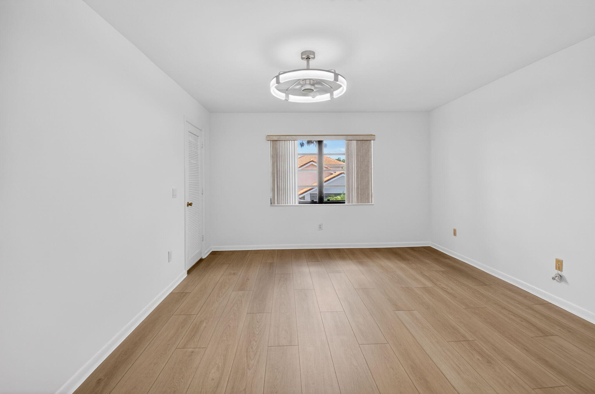 HORIZONS OF BOCA LAGO - Residential