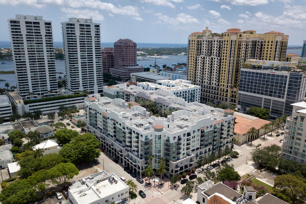 Photo of 600 S DIXIE Highway #558, West Palm Beach, FL 33401 (MLS # B26091297)
