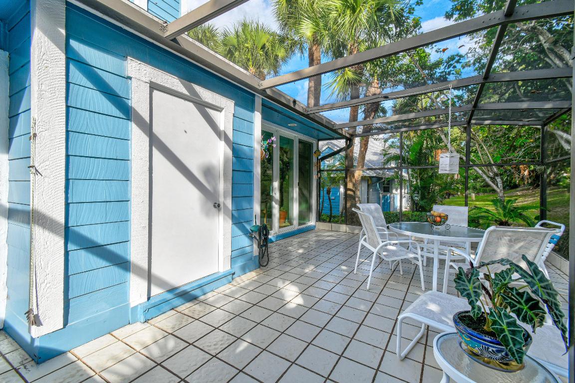 VILLAS OF OCEAN DUNES - Residential