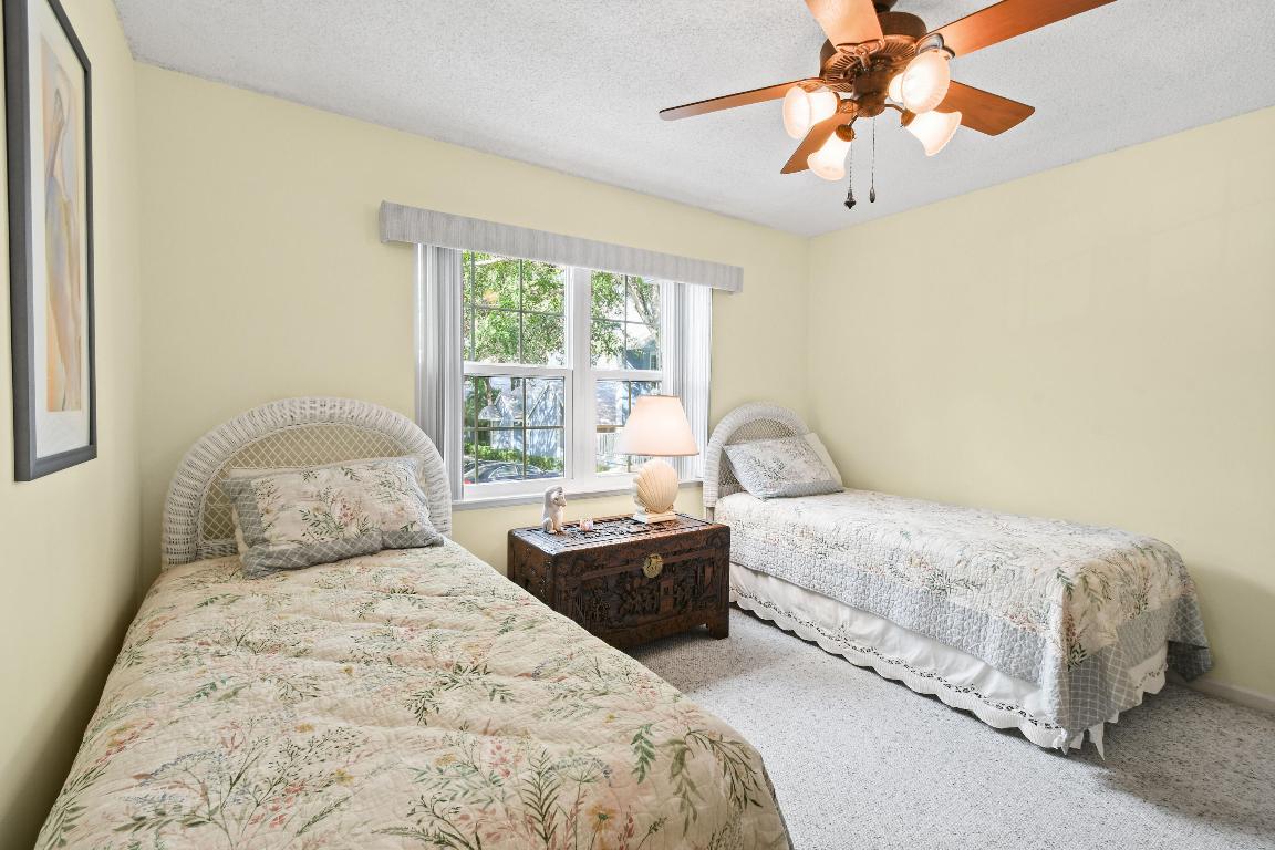 VILLAS OF OCEAN DUNES - Residential