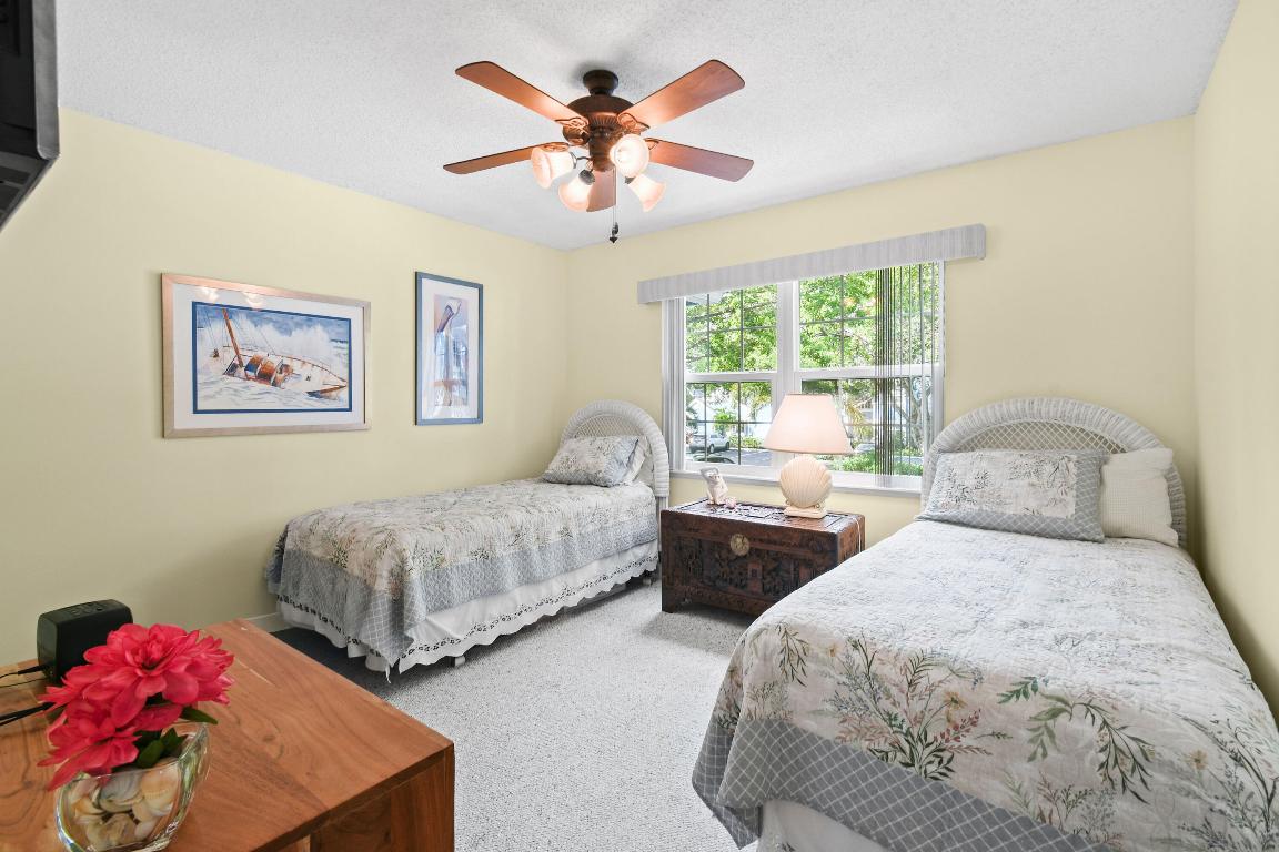 VILLAS OF OCEAN DUNES - Residential