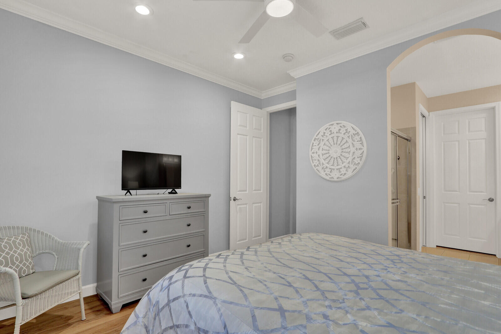 MANSIONS AT EVERGRENE CONDO - Residential