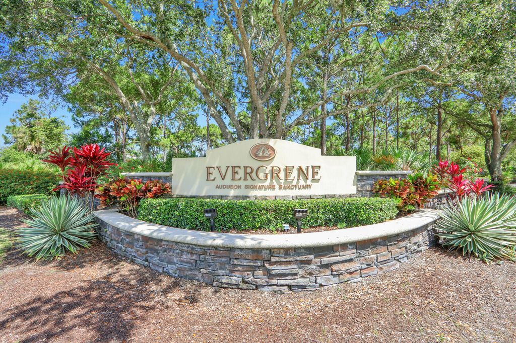 Photo of 196 Evergrene Parkway, Palm Beach Gardens, FL 33410 (MLS # B26031749)