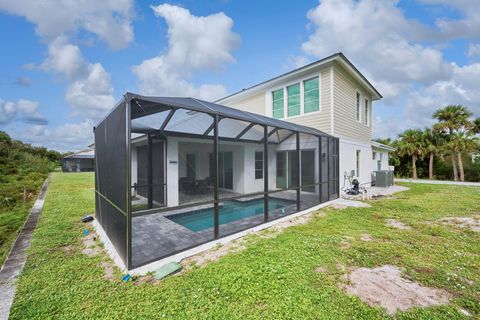 A home in Hutchinson Island