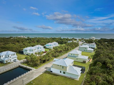 A home in Hutchinson Island