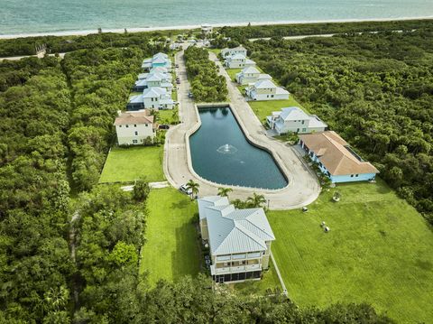 A home in Hutchinson Island